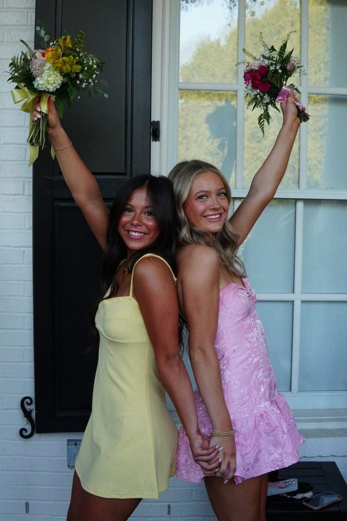 Cute A Line Spaghetti Straps Yellow Short Homecoming Dress