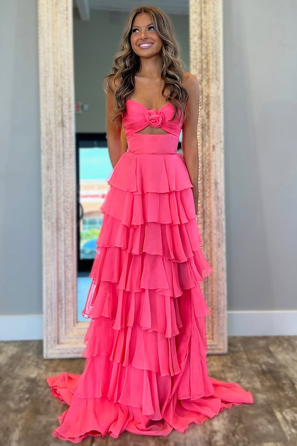 Romantic Blush Pink Strapless Chiffon Tiered Prom Gown for Formal Evenings