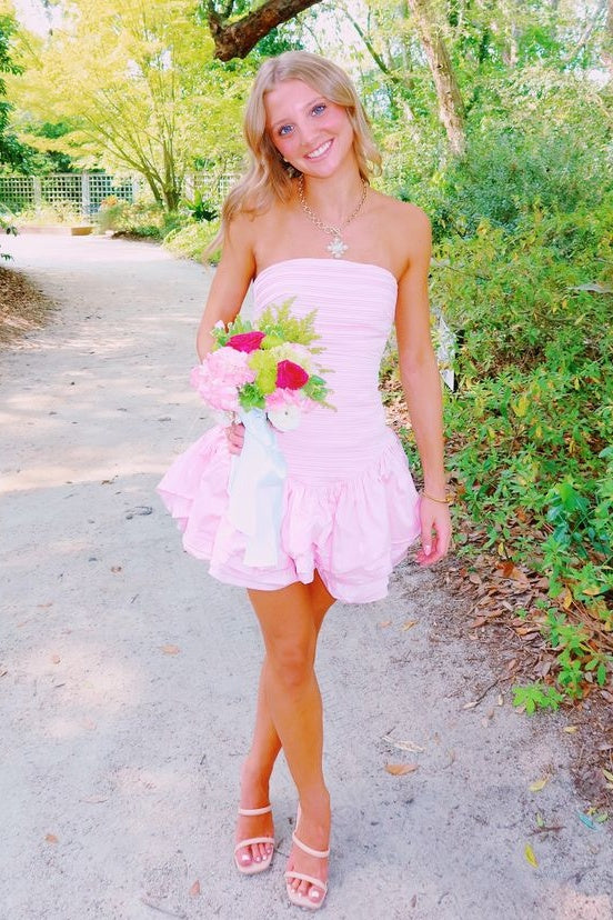 Cute Sheath Strapless Light Pink Short Homecoming Dress with Ruched