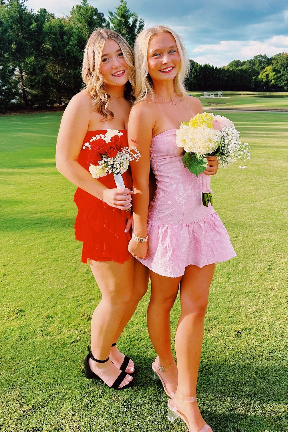 Cute Sheath Sweetheart Pink Short Homecoming Dress with Ruffles