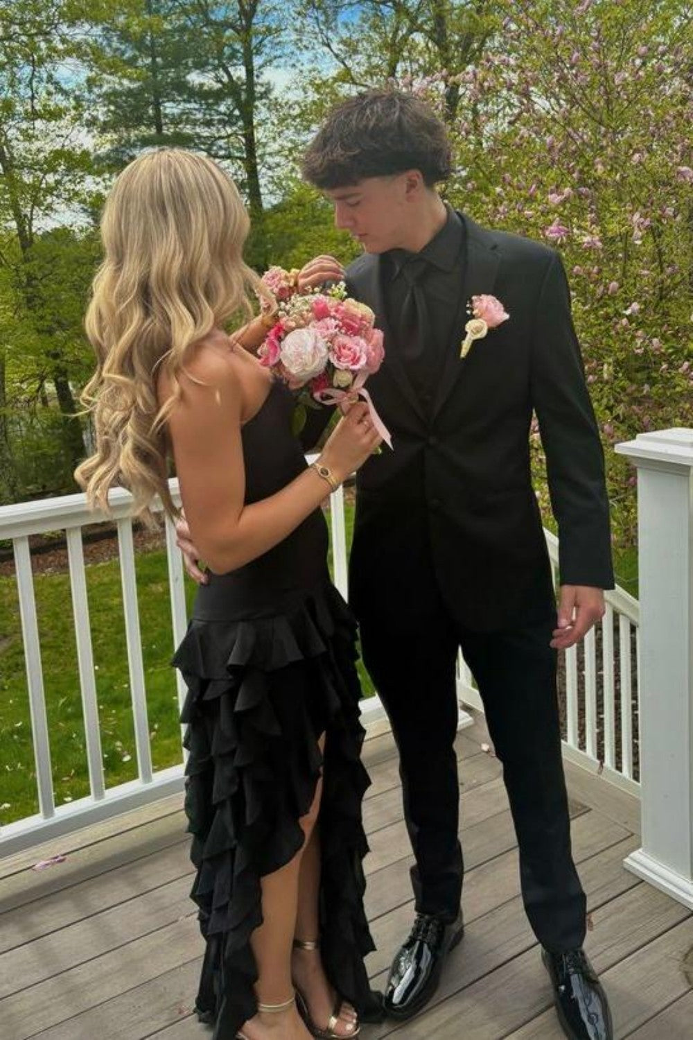 Elegant Light Pink Strapless Sheath Prom Dress with Cascading Ruffles