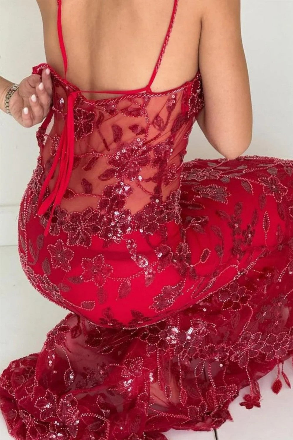 Hot Mermaid Spaghetti Straps Red Long Prom Dress with Embroidery