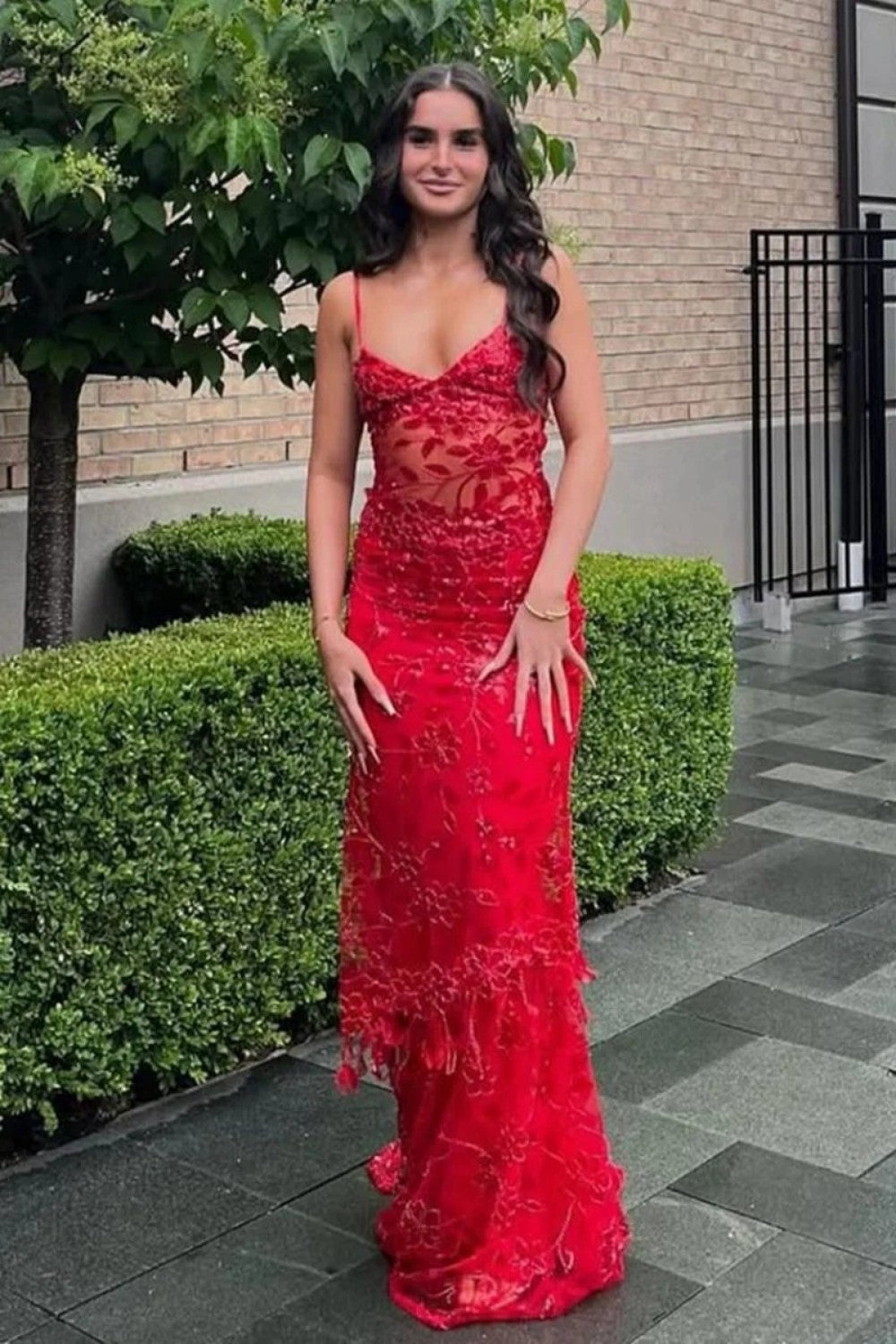 Hot Mermaid Spaghetti Straps Red Long Prom Dress with Embroidery