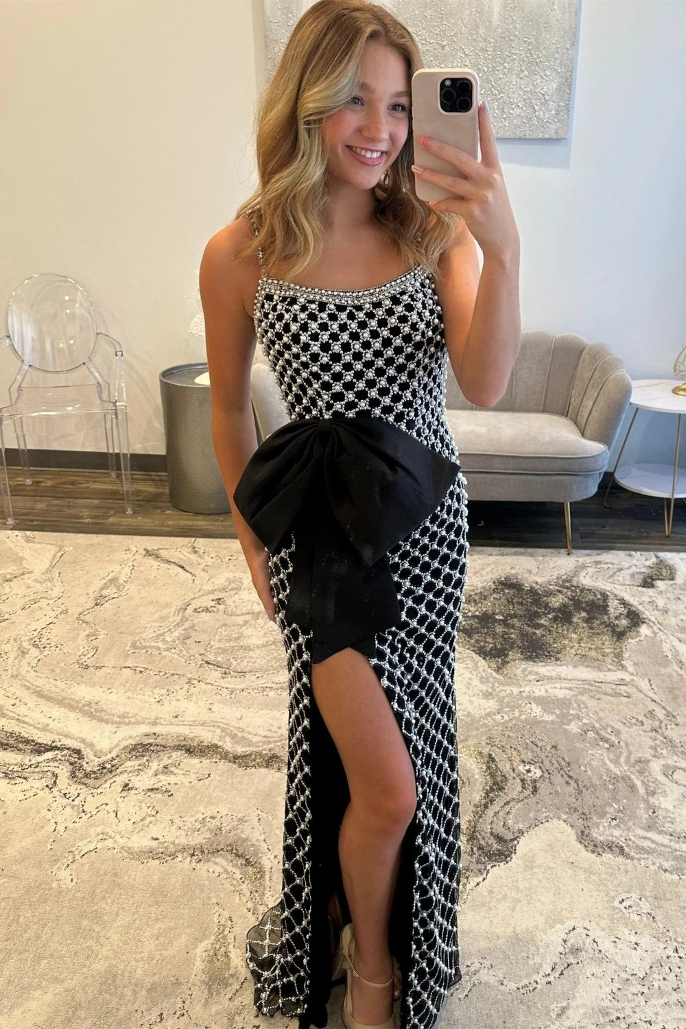 Luxury Black Pearls Spaghetti Straps Prom Dress with Statement Bow and High Slit