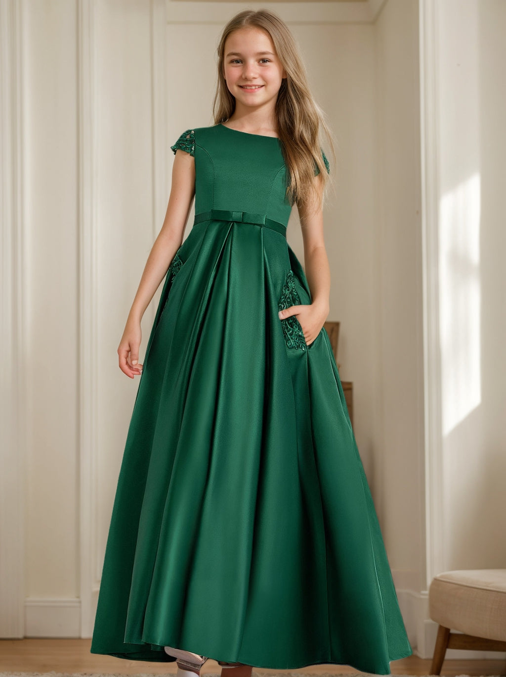 A-Line/Princess Short Sleeves Lace Junior Bridesmaid Dresses with Appliques Dark Green