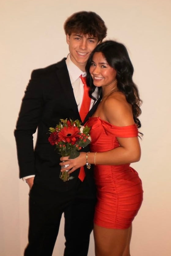 Modern Sheath Off the Shoulder Red Short Homecoming Dress with Ruched