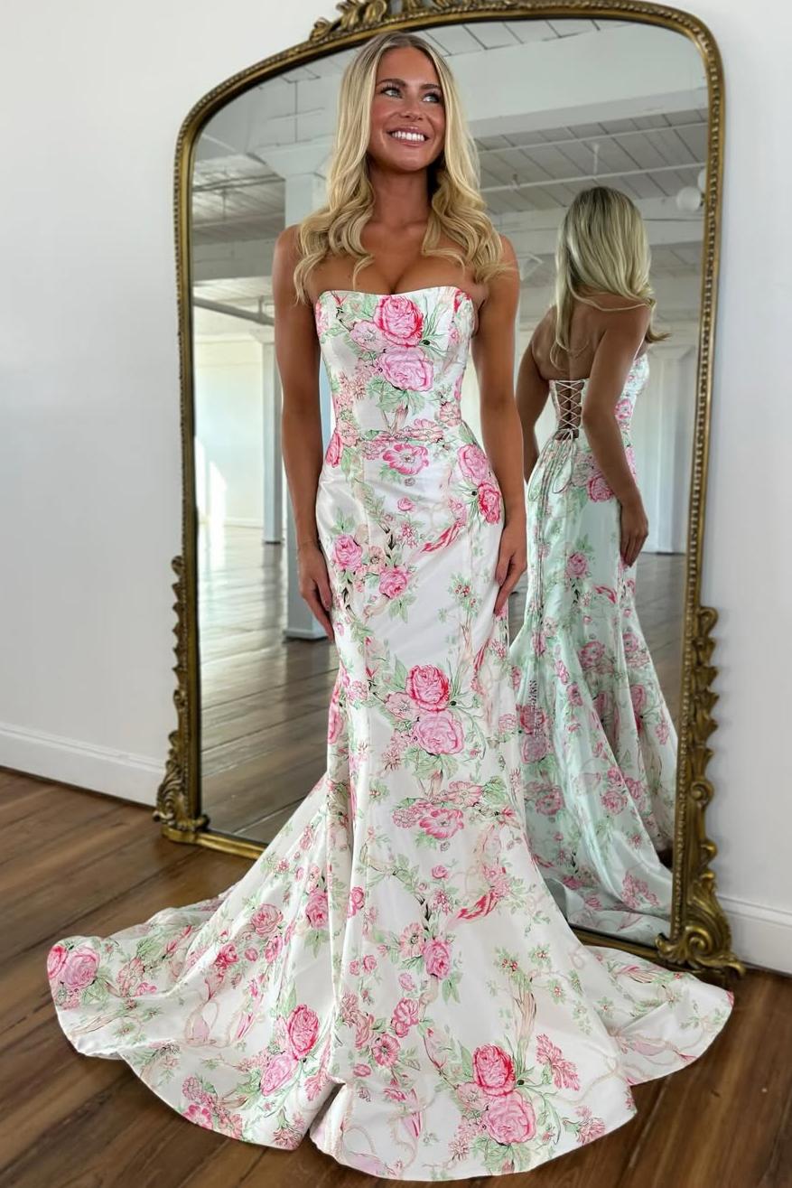 Vintage Inspired Floral Prom Dress with Strapless Bodice and Flowy Skirt