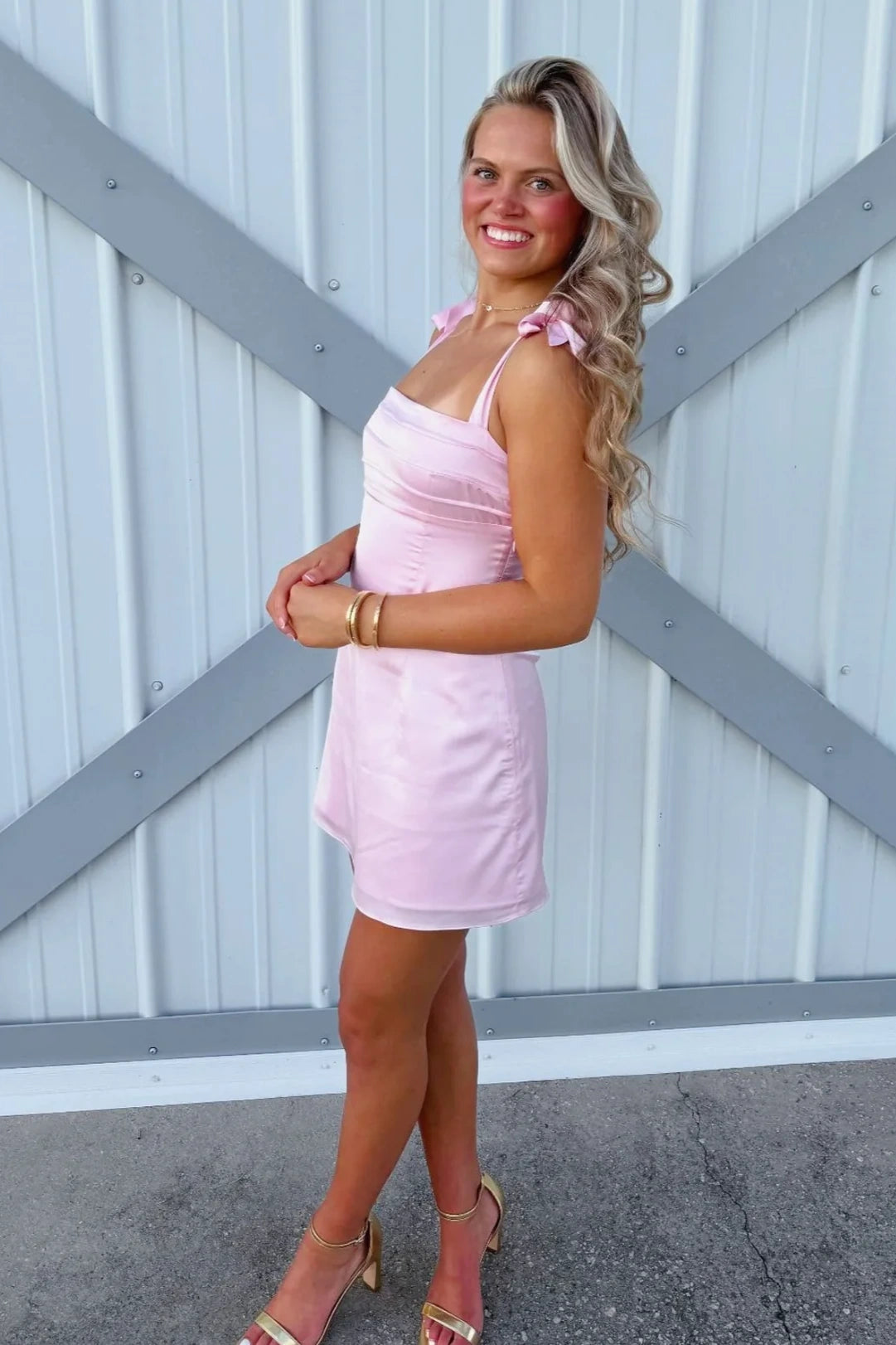 Pretty A Line Spaghetti Straps Light Pink Short Homecoming Dress with Ruched