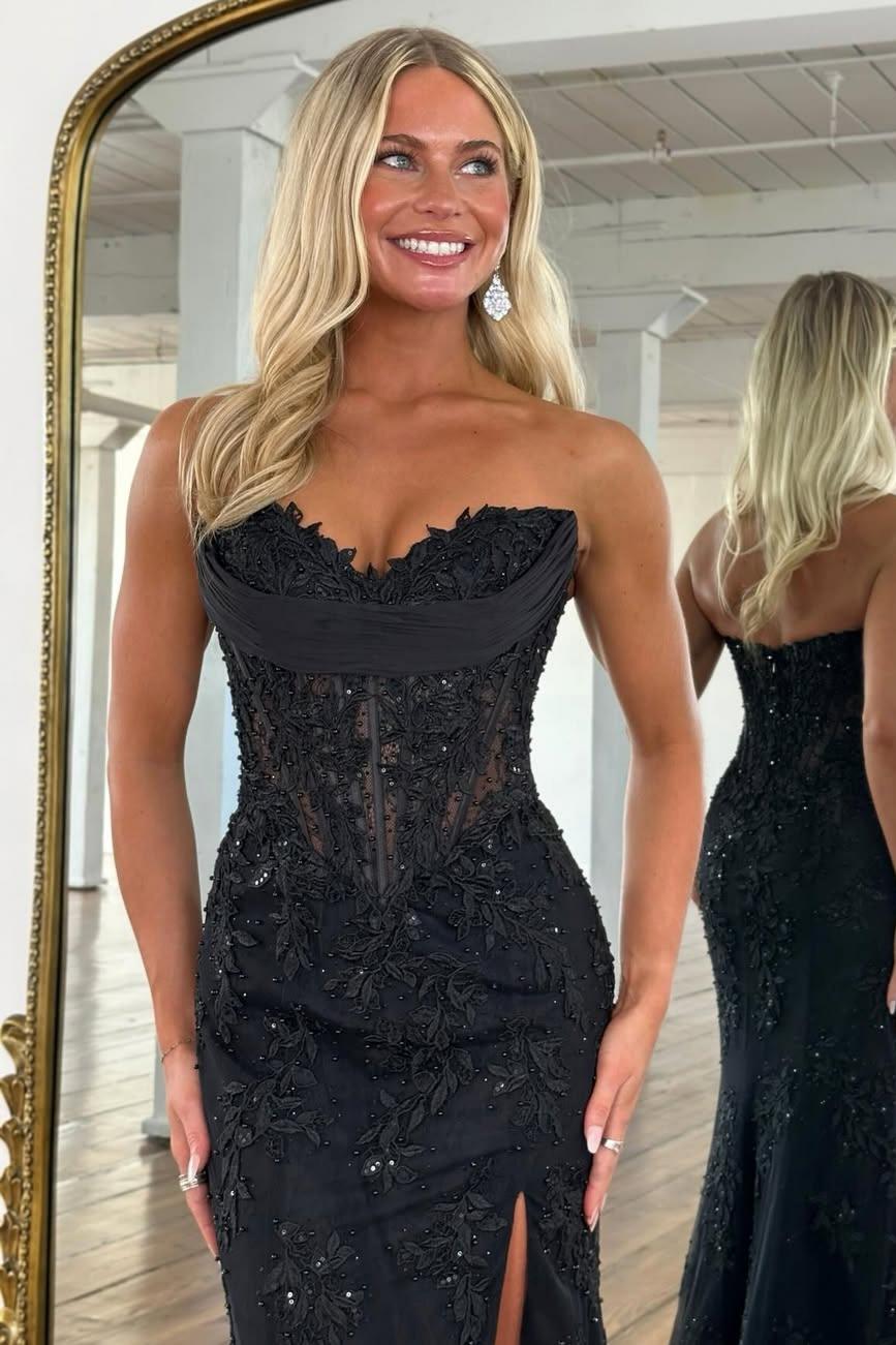 Romantic Floral Lace Mermaid Sweetheart Corset Prom Gown with High Slit