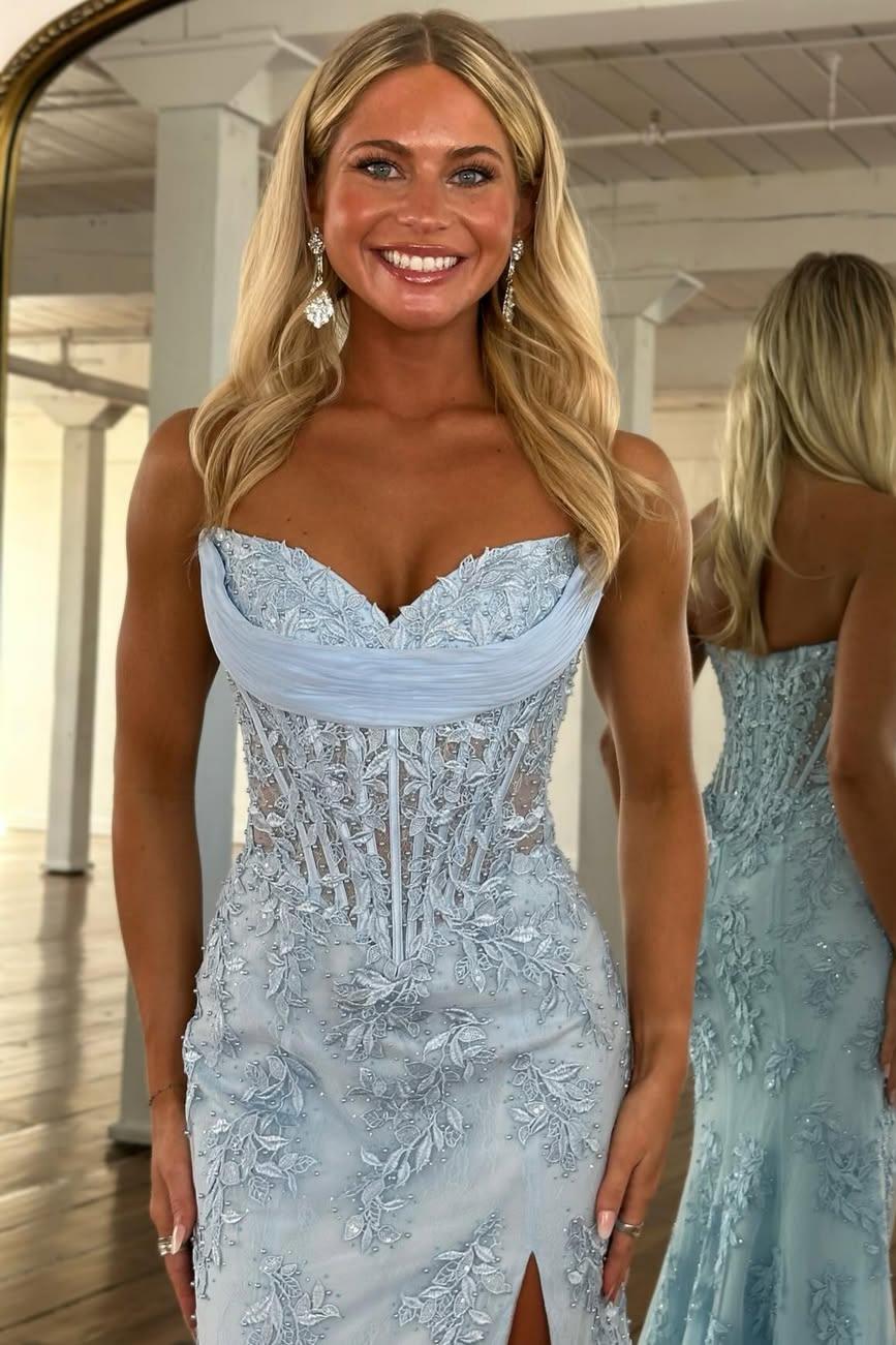 Romantic Floral Lace Mermaid Sweetheart Corset Prom Gown with High Slit