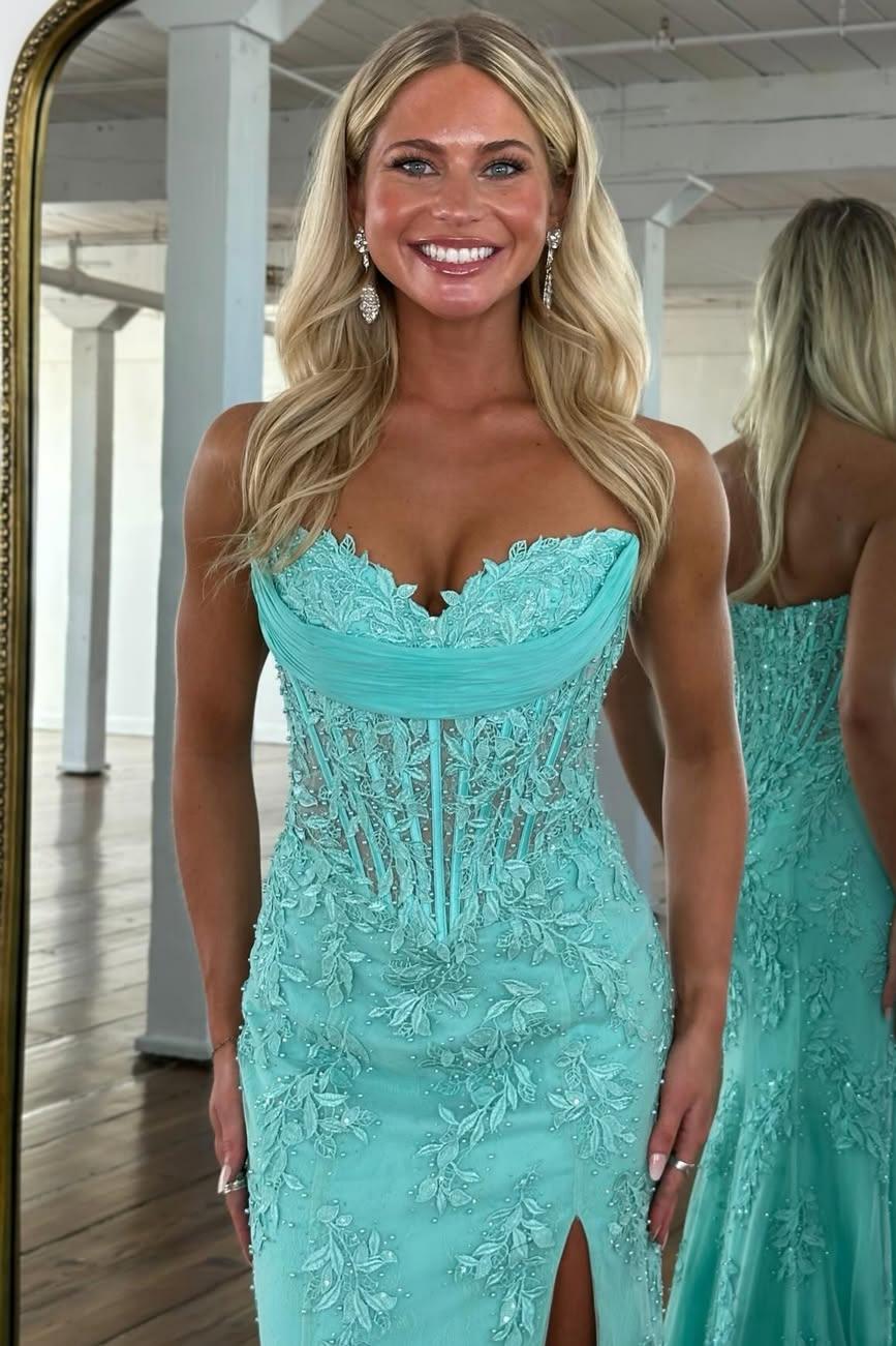 Romantic Floral Lace Mermaid Sweetheart Corset Prom Gown with High Slit