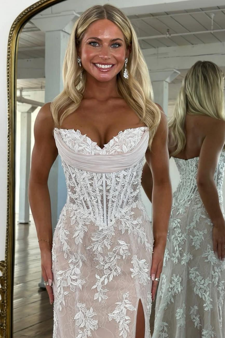 Romantic Floral Lace Mermaid Sweetheart Corset Prom Gown with High Slit