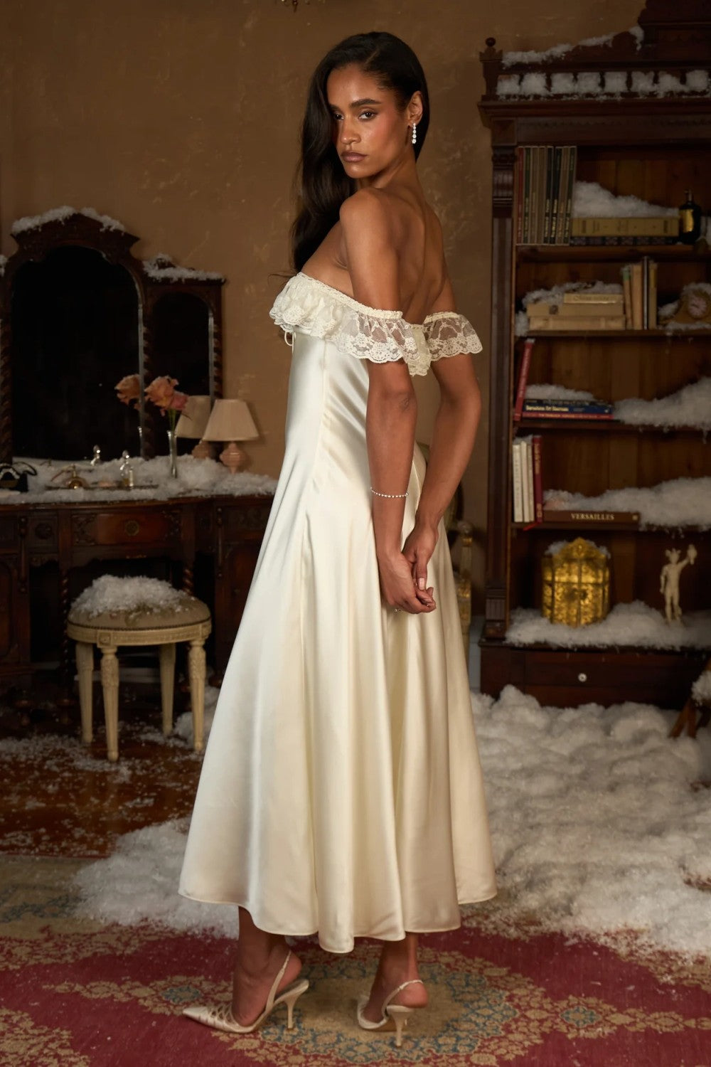 Romantic Ivory Tea Length Prom Dress with Lace Ruffle Detail