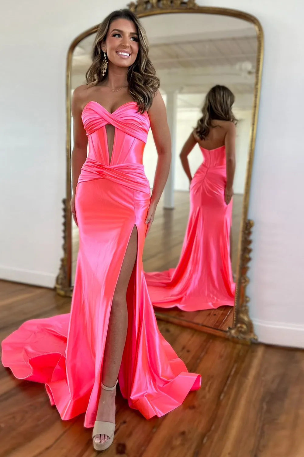 Sexy Red Sweetheart Corset Satin Mermaid Prom Dress with High Slit
