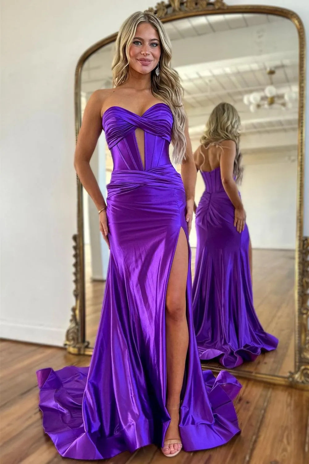 Sexy Red Sweetheart Corset Satin Mermaid Prom Dress with High Slit