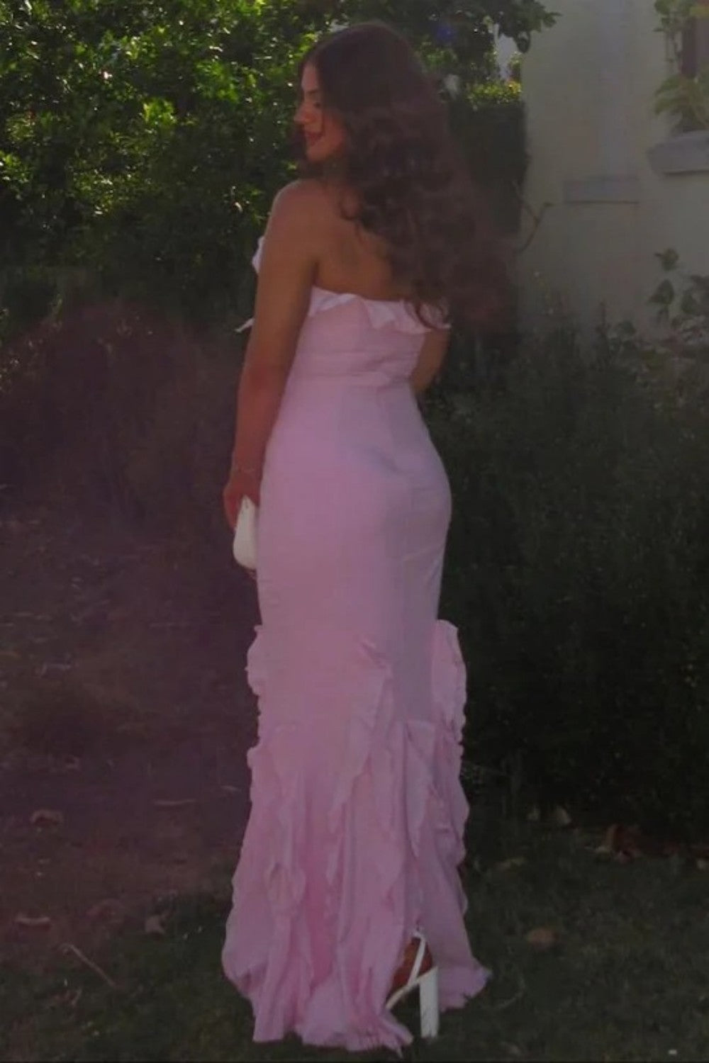 Soft Pink Ruffle Detail Halter Neck Backless Long Mermaid Prom Dress