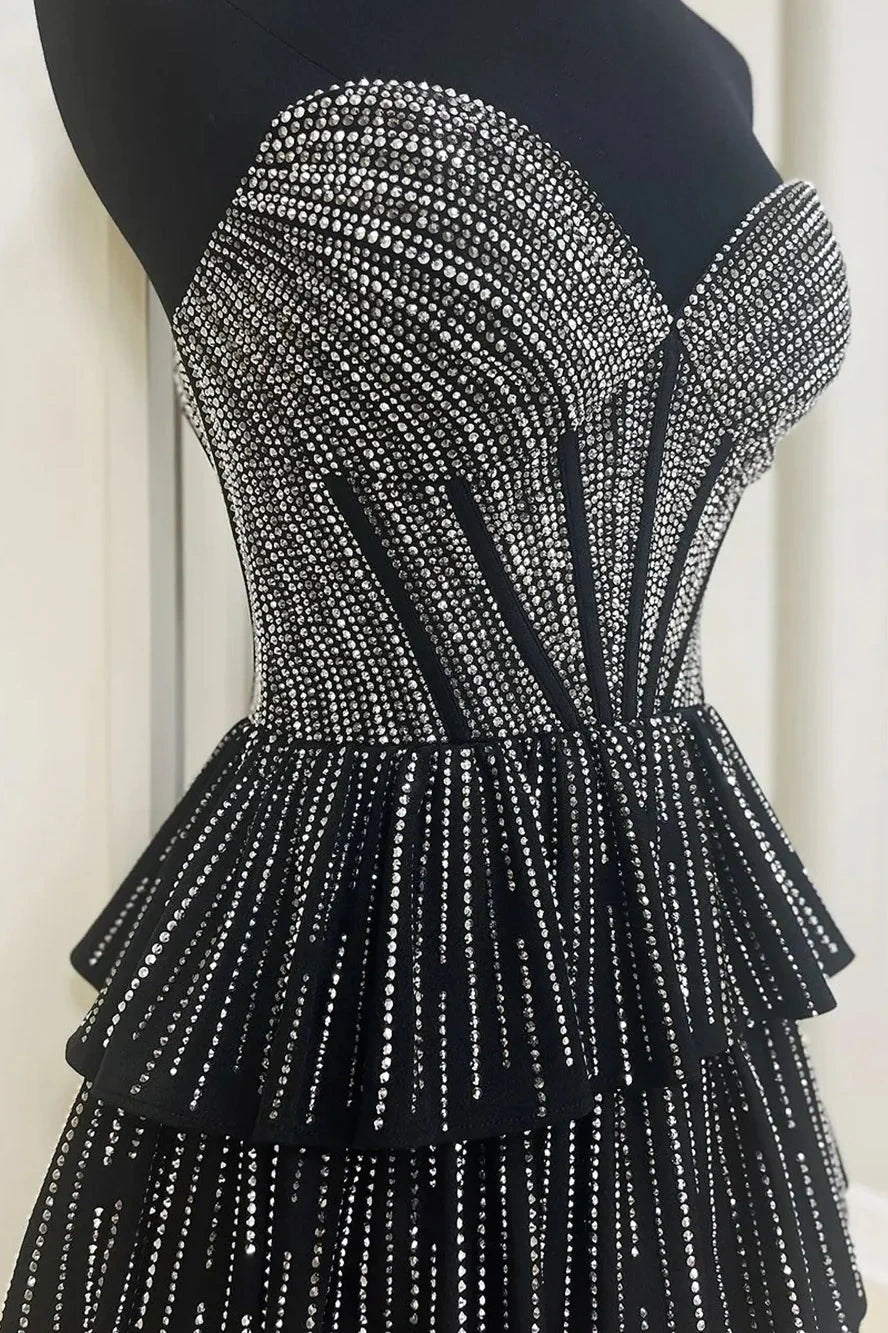 Gorgeous A-Line Silhouette with Sweetheart Neckline and Tiered Beaded Skirt Homecoming Dress