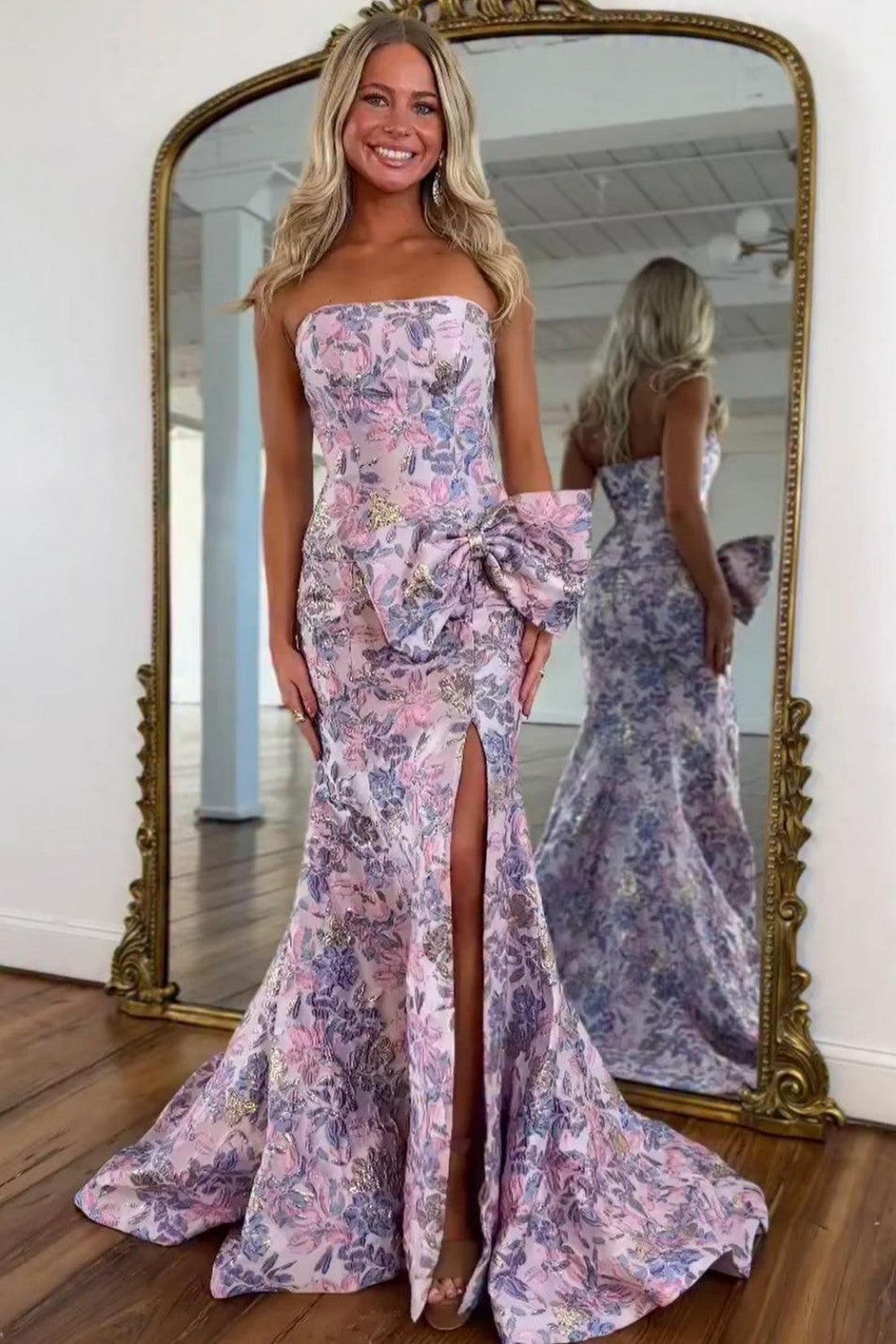 Elegant Pink Floral Jacquard Strapless Mermaid Prom Dress with Bow Detail