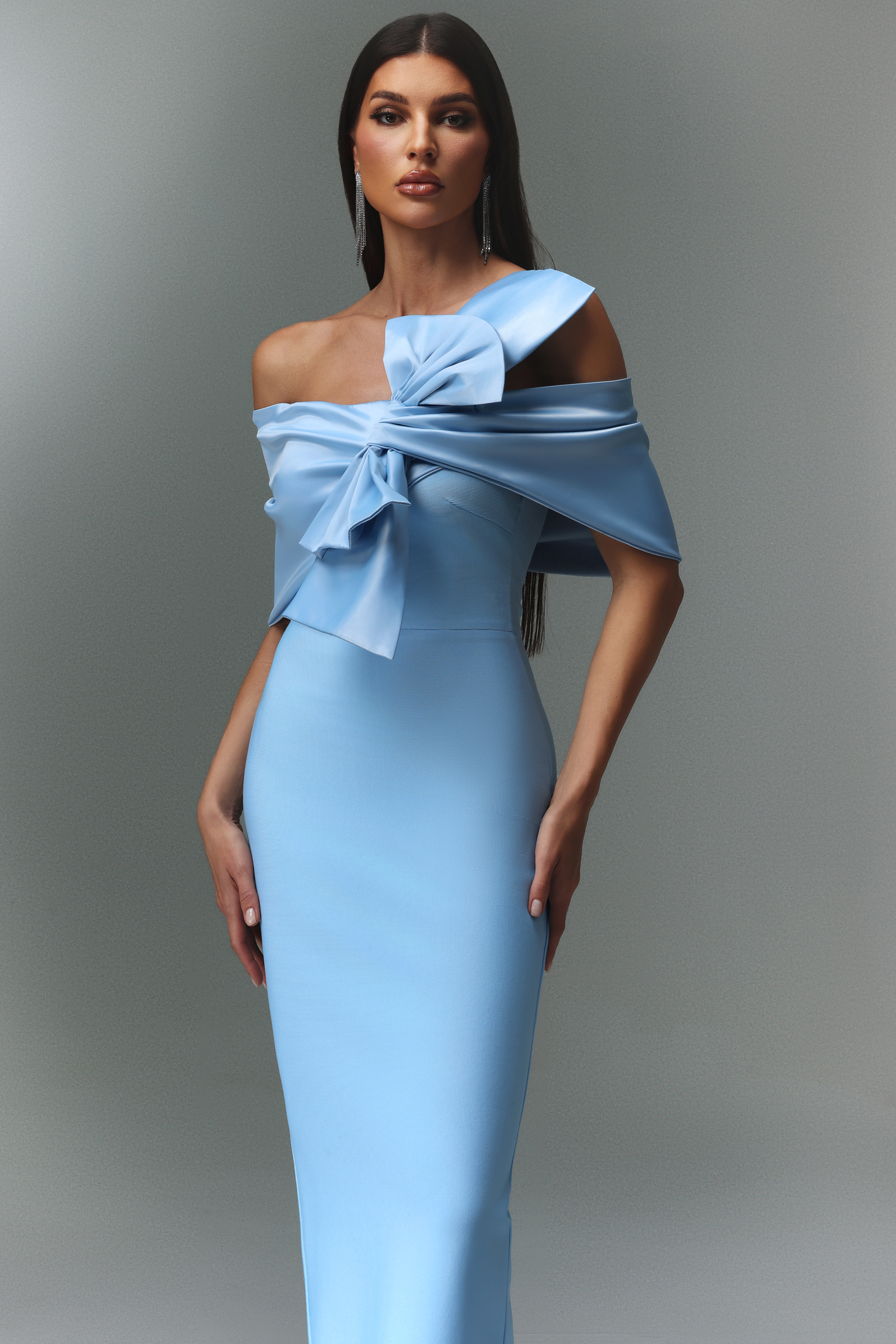 Uara Off-The-Shoulder Bow Bandage Maxi Dress