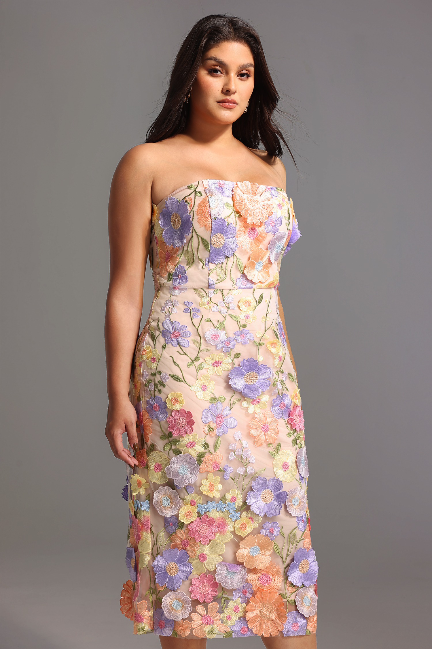 Fala Embroidered Strapless Dress