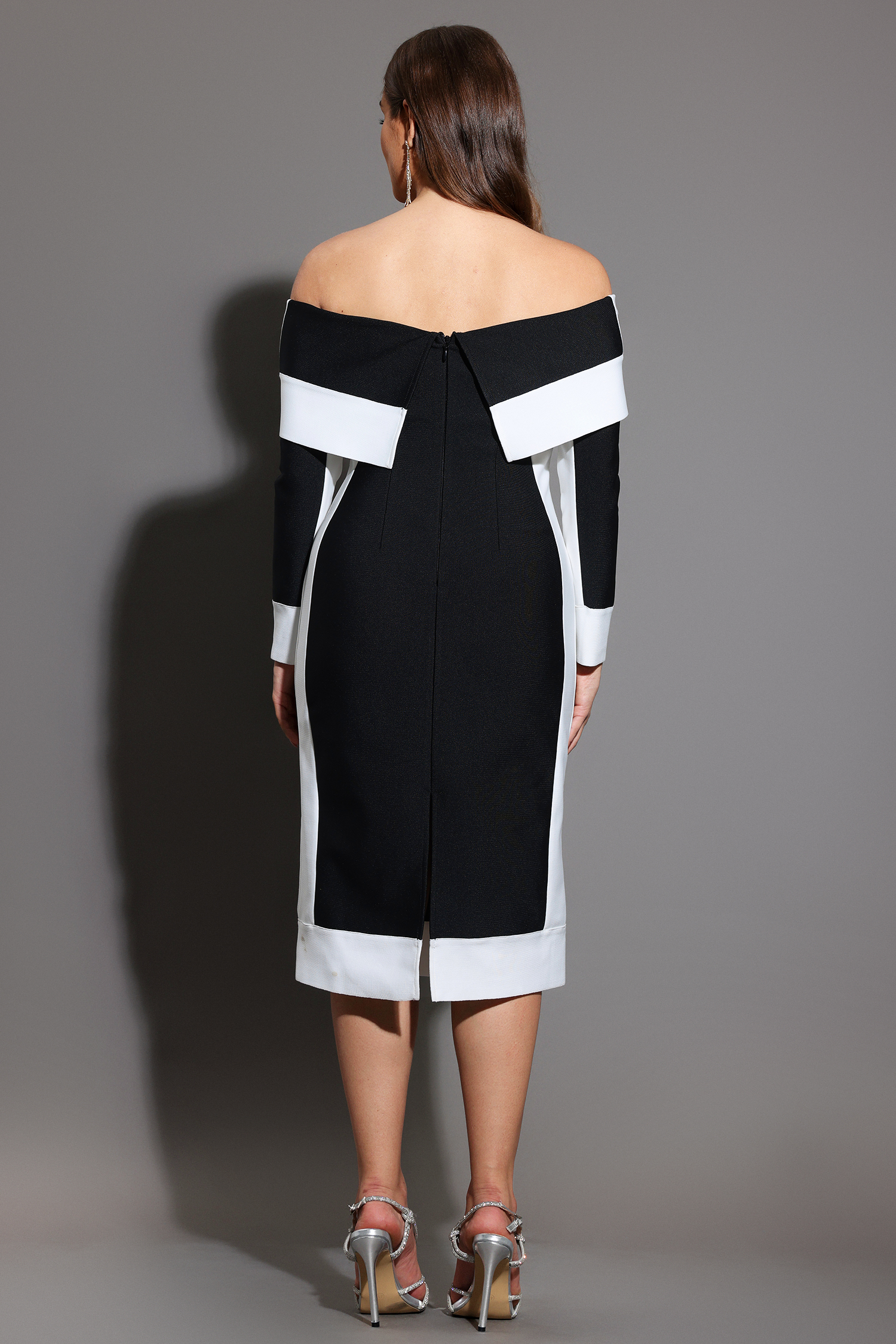 Mattey Off-The-Shoulder Long Sleeves Stripes Bandage Midi Dress