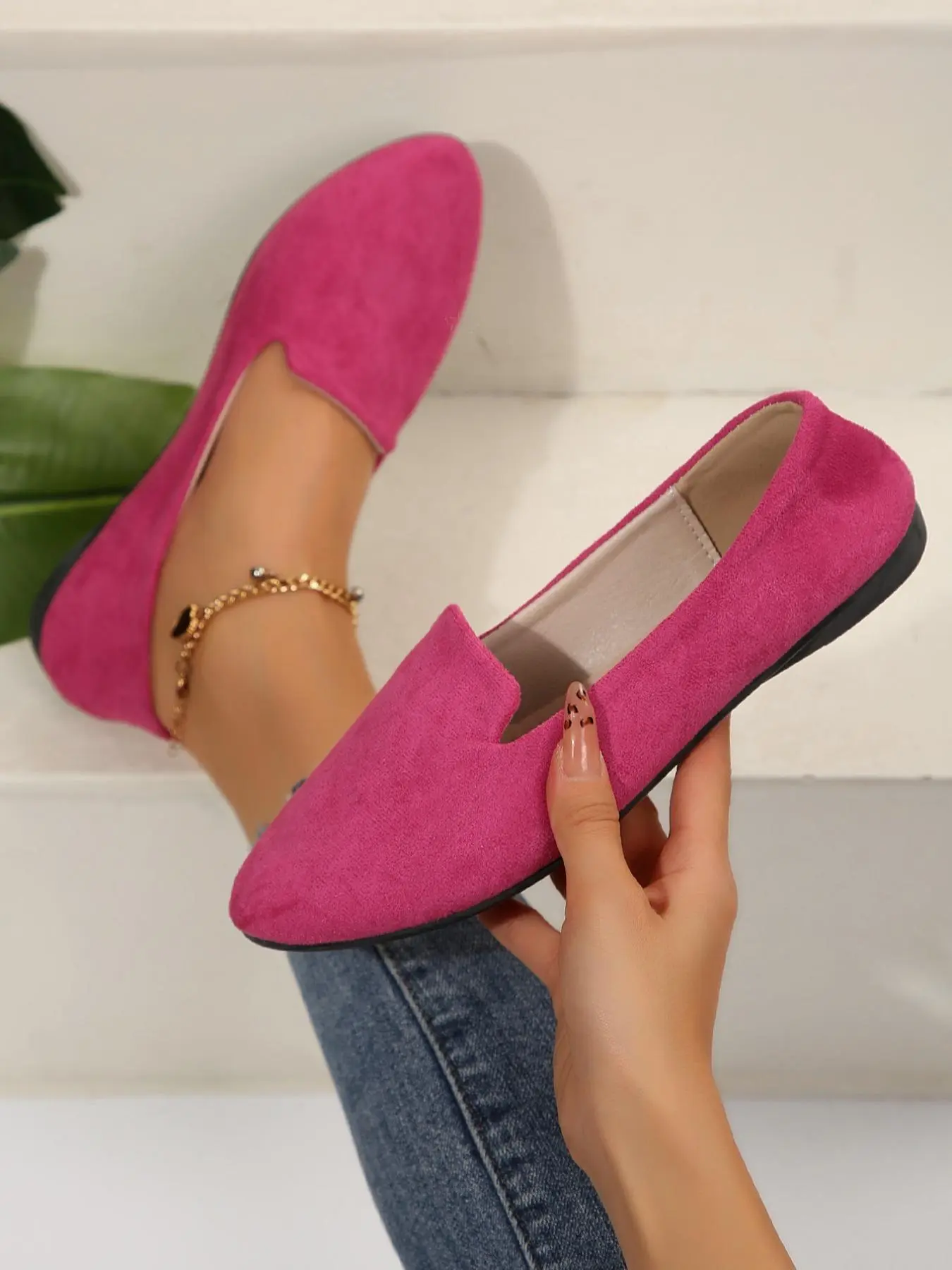 Women's Solid Color Slip-On Flat Shoes for Work