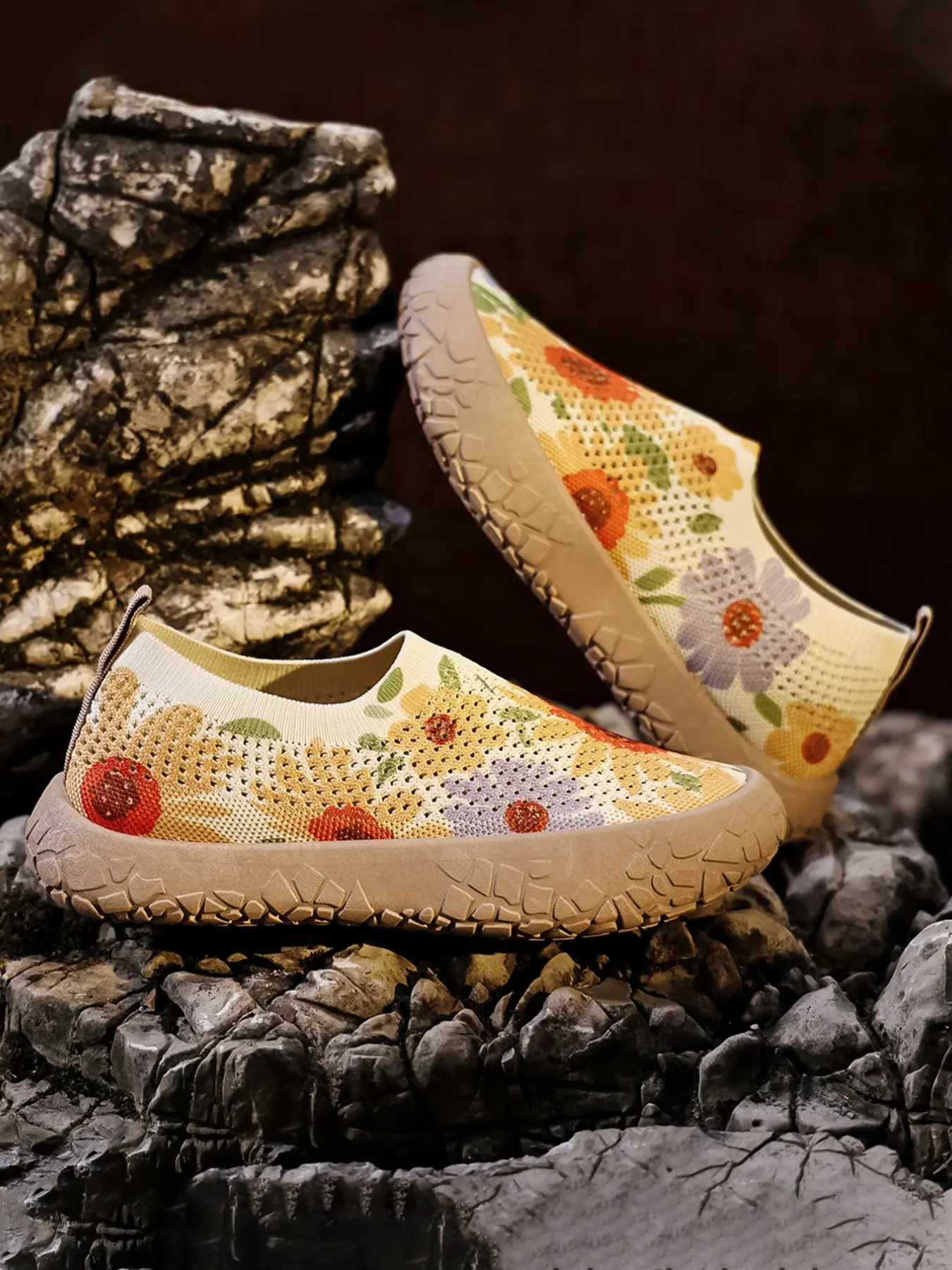 Women's Flyknit Breathable Slip-On Casual Shoes