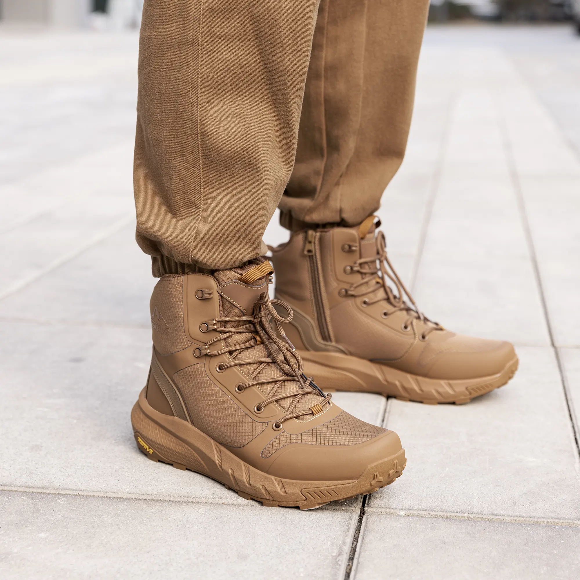 Men's Tactical Boots Lightweight Comfortable All-Day Work Boots