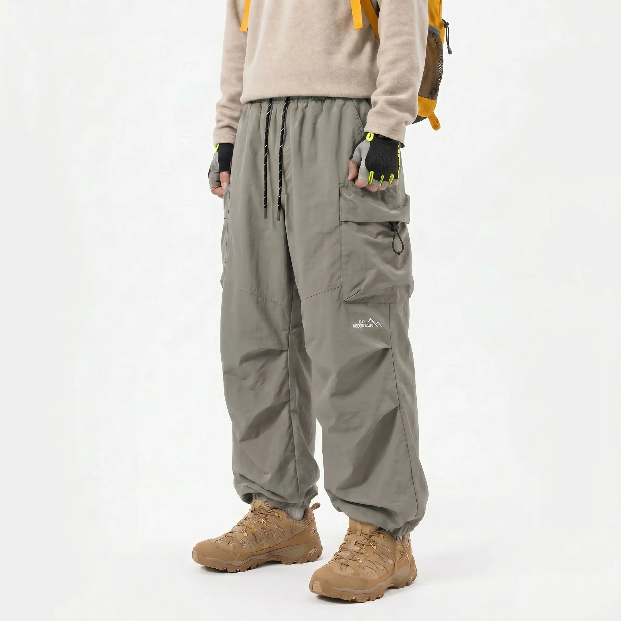 Men's Loose Fit Water-Resistant Cargo Pants