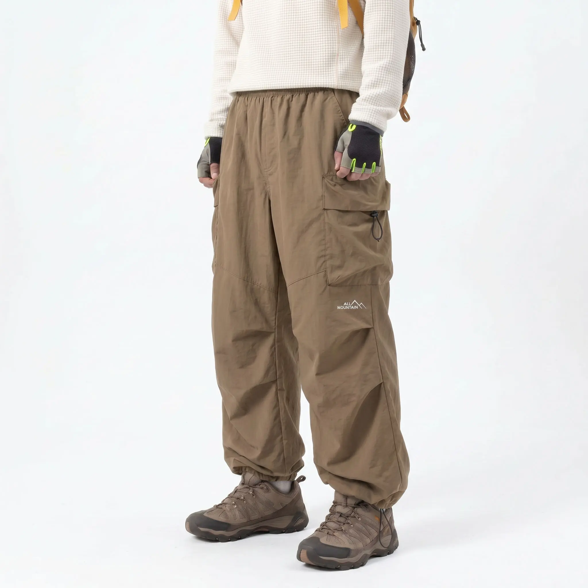 Men's Loose Fit Water-Resistant Cargo Pants
