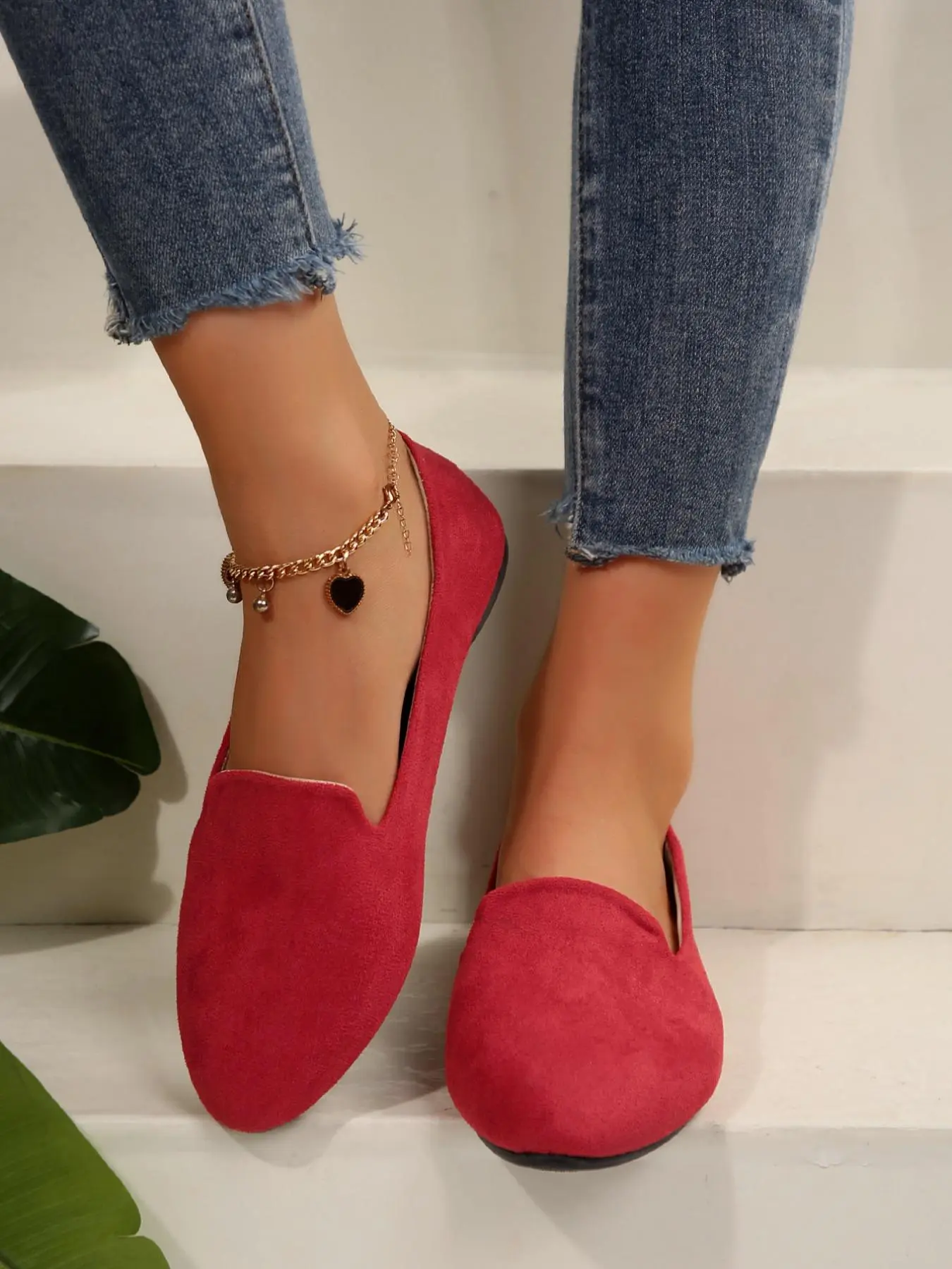 Women's Solid Color Slip-On Flat Shoes for Work