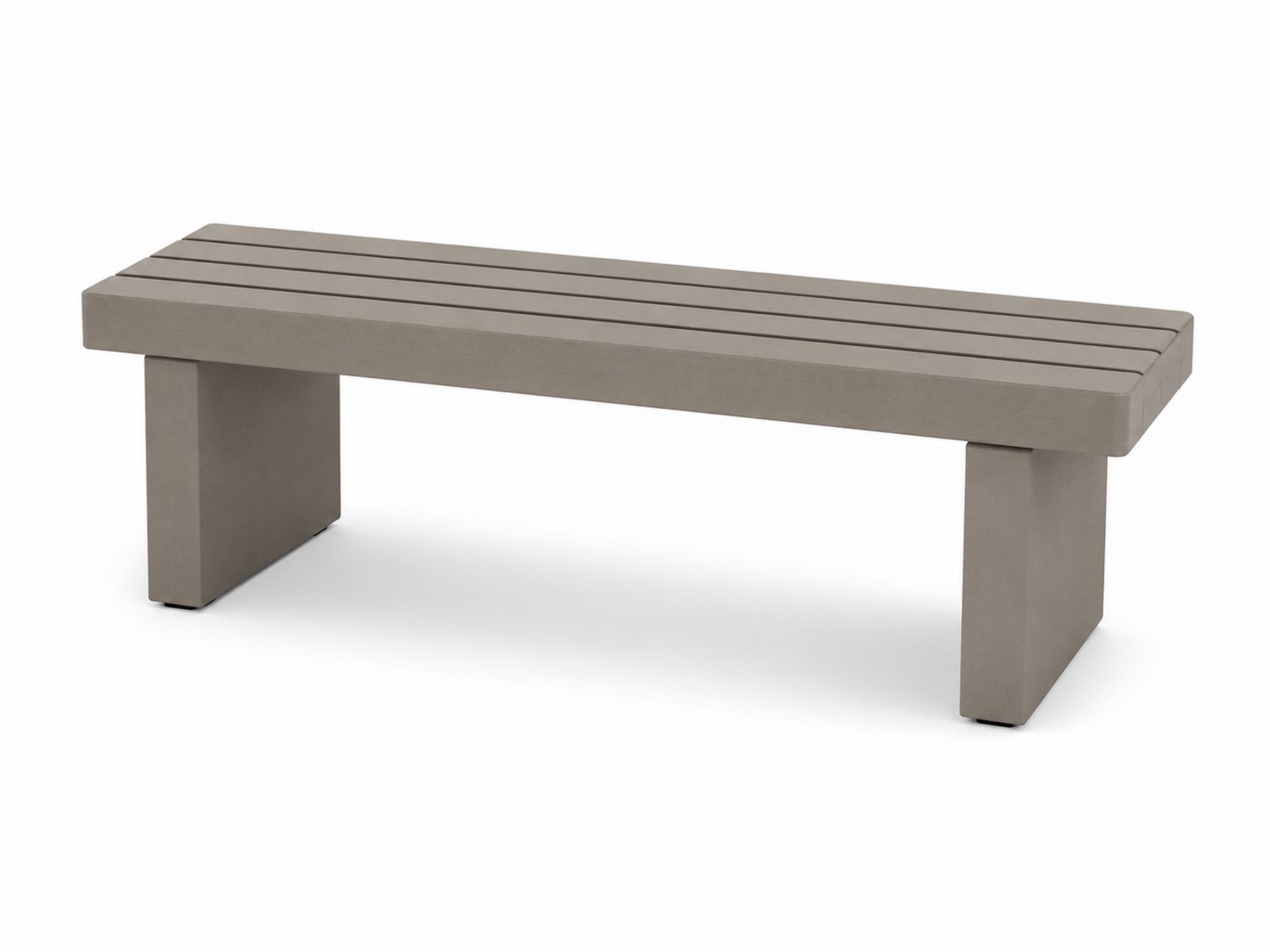 Banc d'extérieur en béton gris