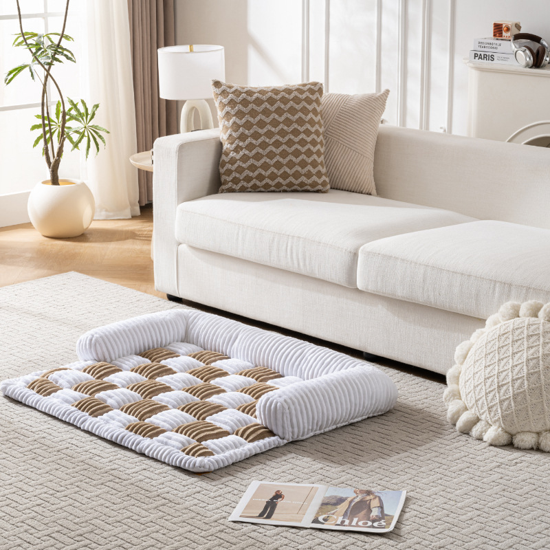 Checkered Plush Dog Sofa Bed, Thickened U-Shaped Puppy Cushion with Non-Slip Bottom, All-Season Cozy Pet Mat for Small to Large Dogs, Soft Supportive Cuddle Nest