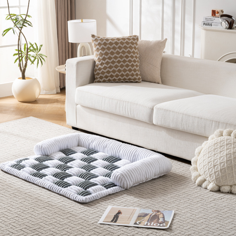 Checkered Plush Dog Sofa Bed, Thickened U-Shaped Puppy Cushion with Non-Slip Bottom, All-Season Cozy Pet Mat for Small to Large Dogs, Soft Supportive Cuddle Nest