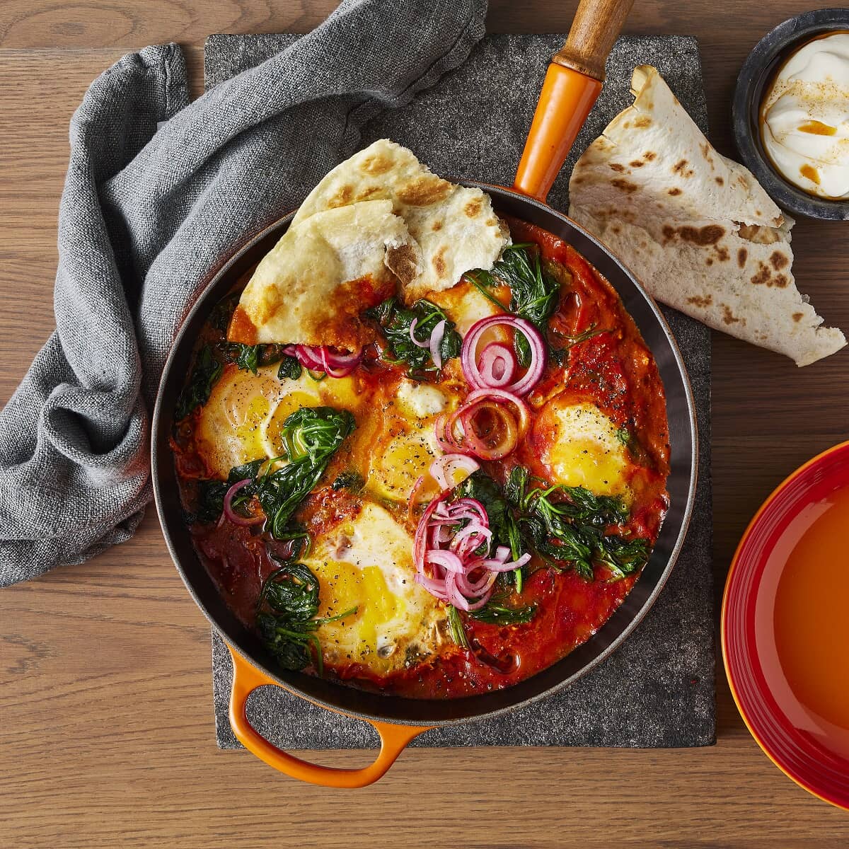 🎄Today's Special Value🎁Le Creuset Cast Iron 10.25" Flame Fry Pan with Wood Handle