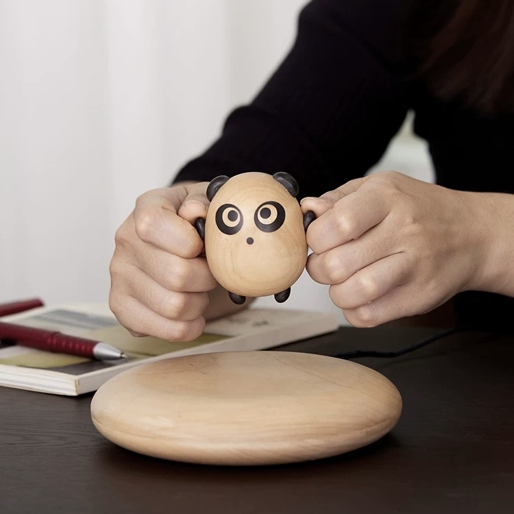 Magnetic levitation wooden panda