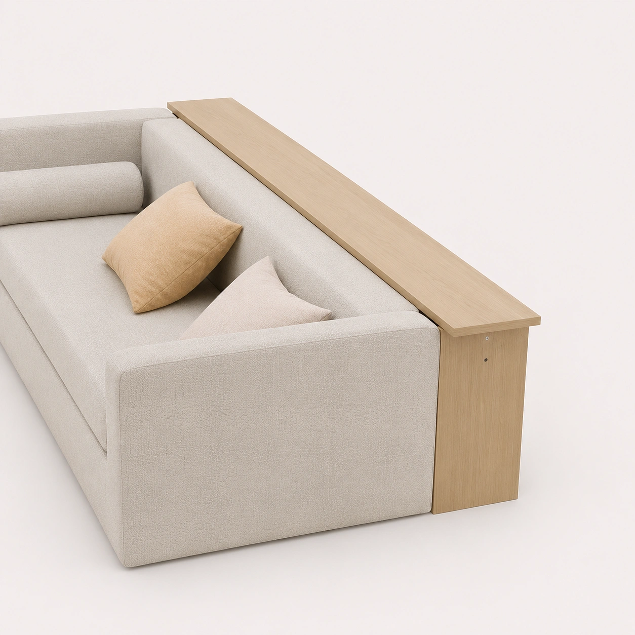 Sofa beige con reposabrazos de madera-nuvoracasa