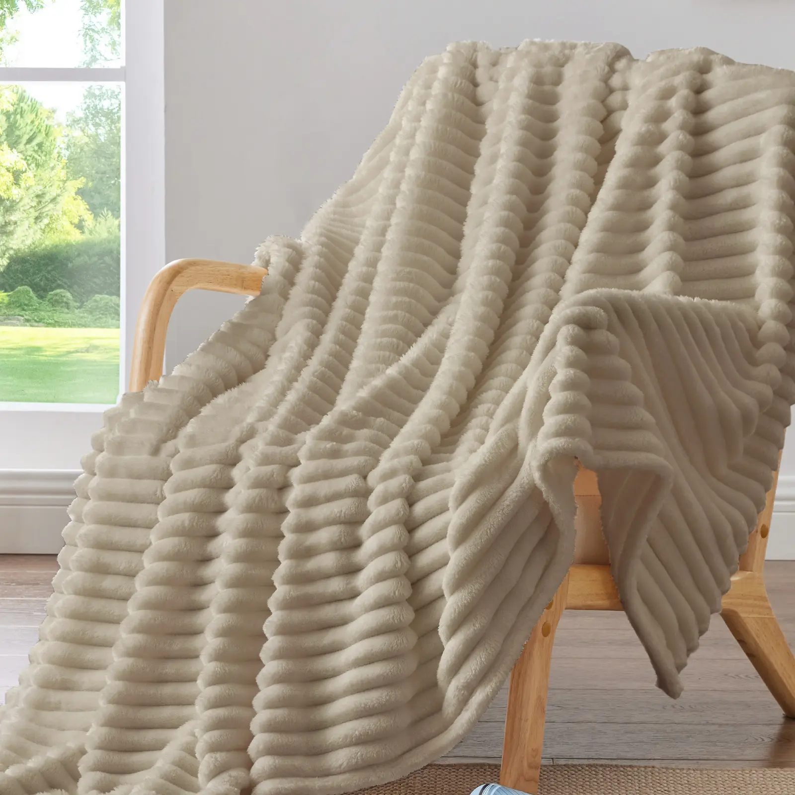 Fleece Cozy Blanket 300GSM Soft Warm Fluffy