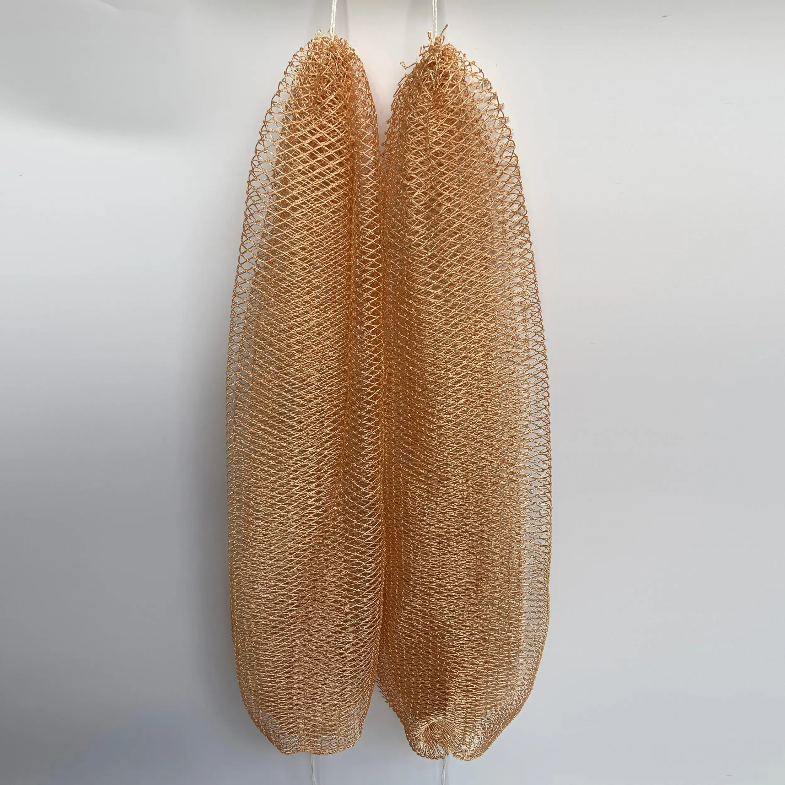 Autc African Exfoliating Bath Sponge for Deep Cleansing