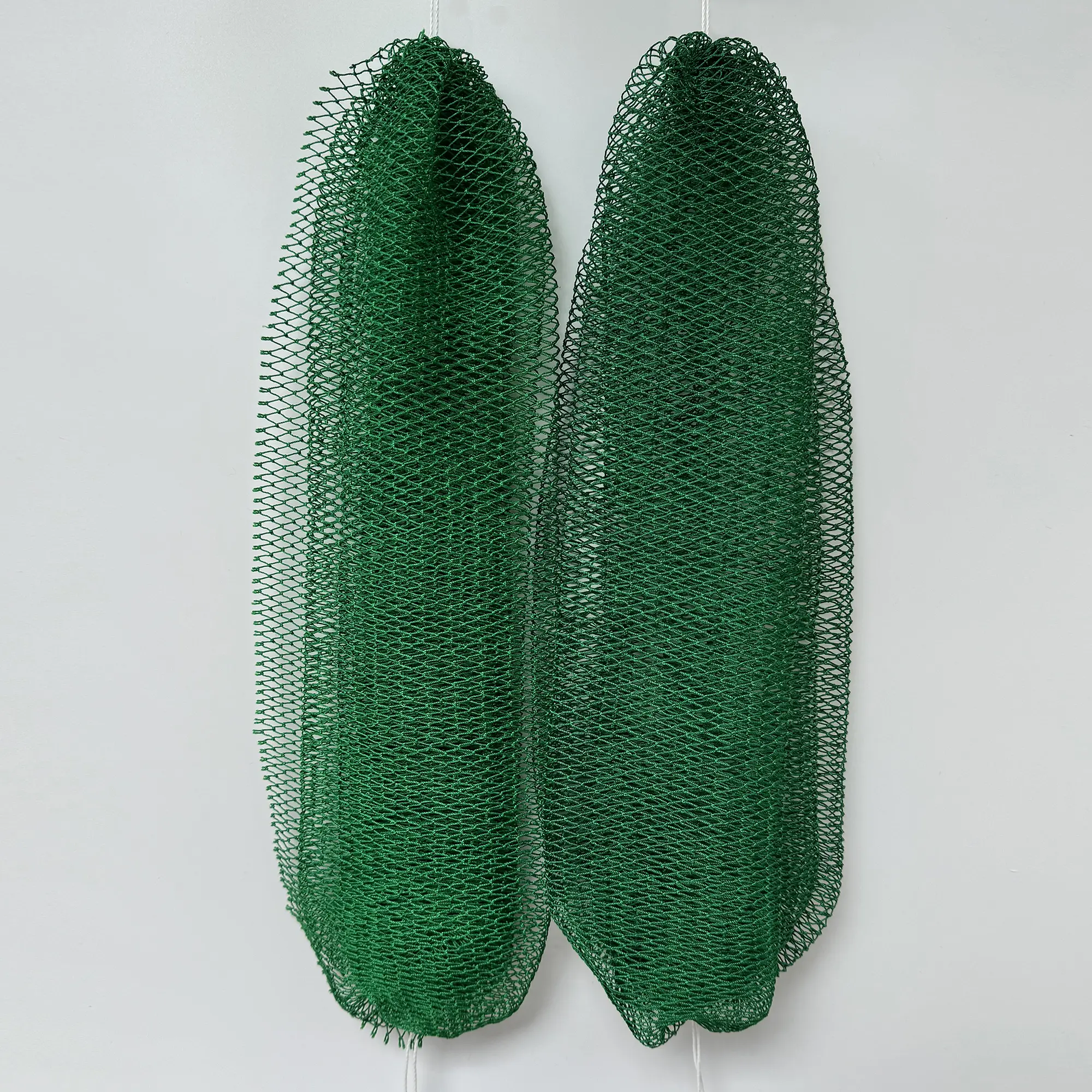 Autc African Exfoliating Bath Sponge for Deep Cleansing