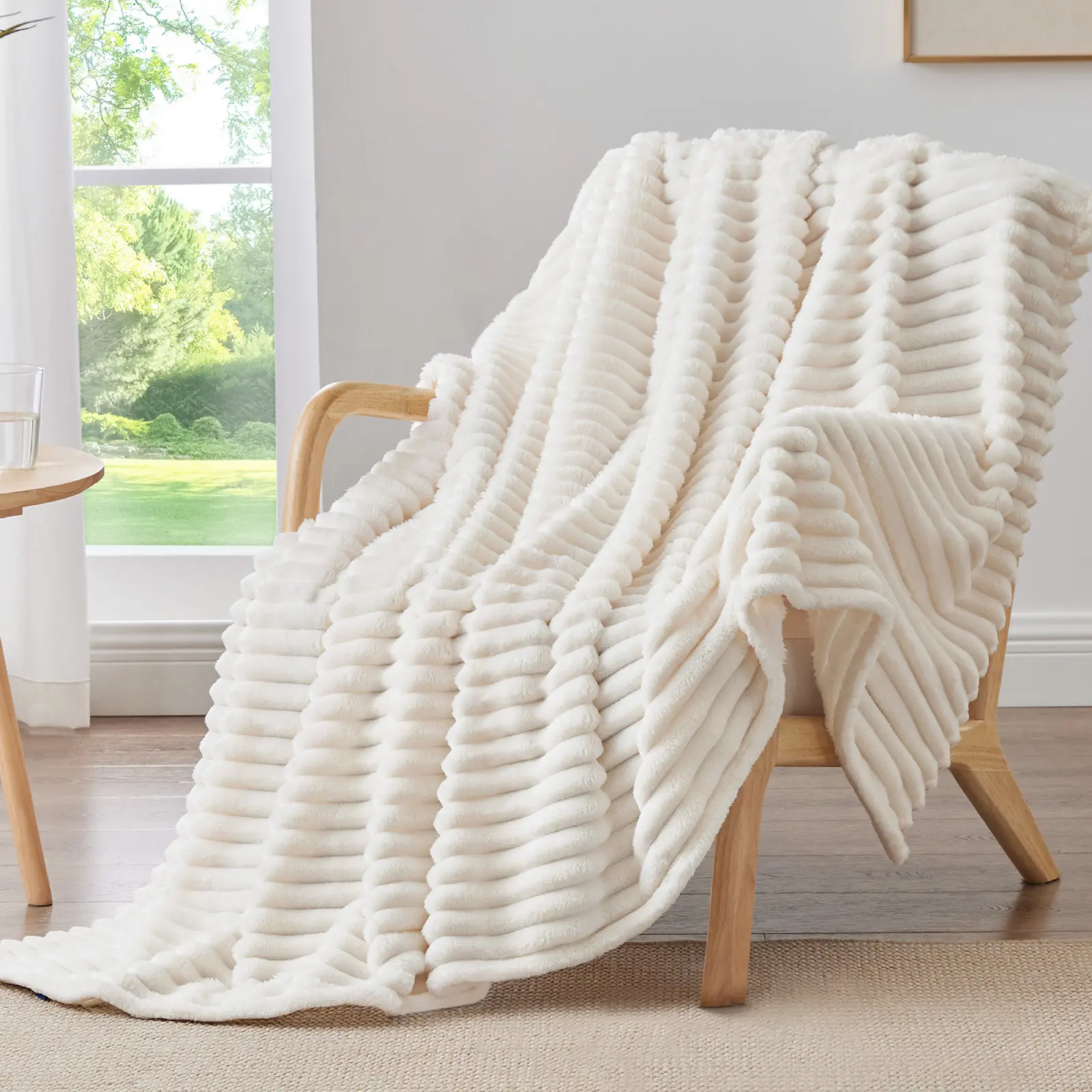 Fleece Cozy Blanket 300GSM Soft Warm Fluffy