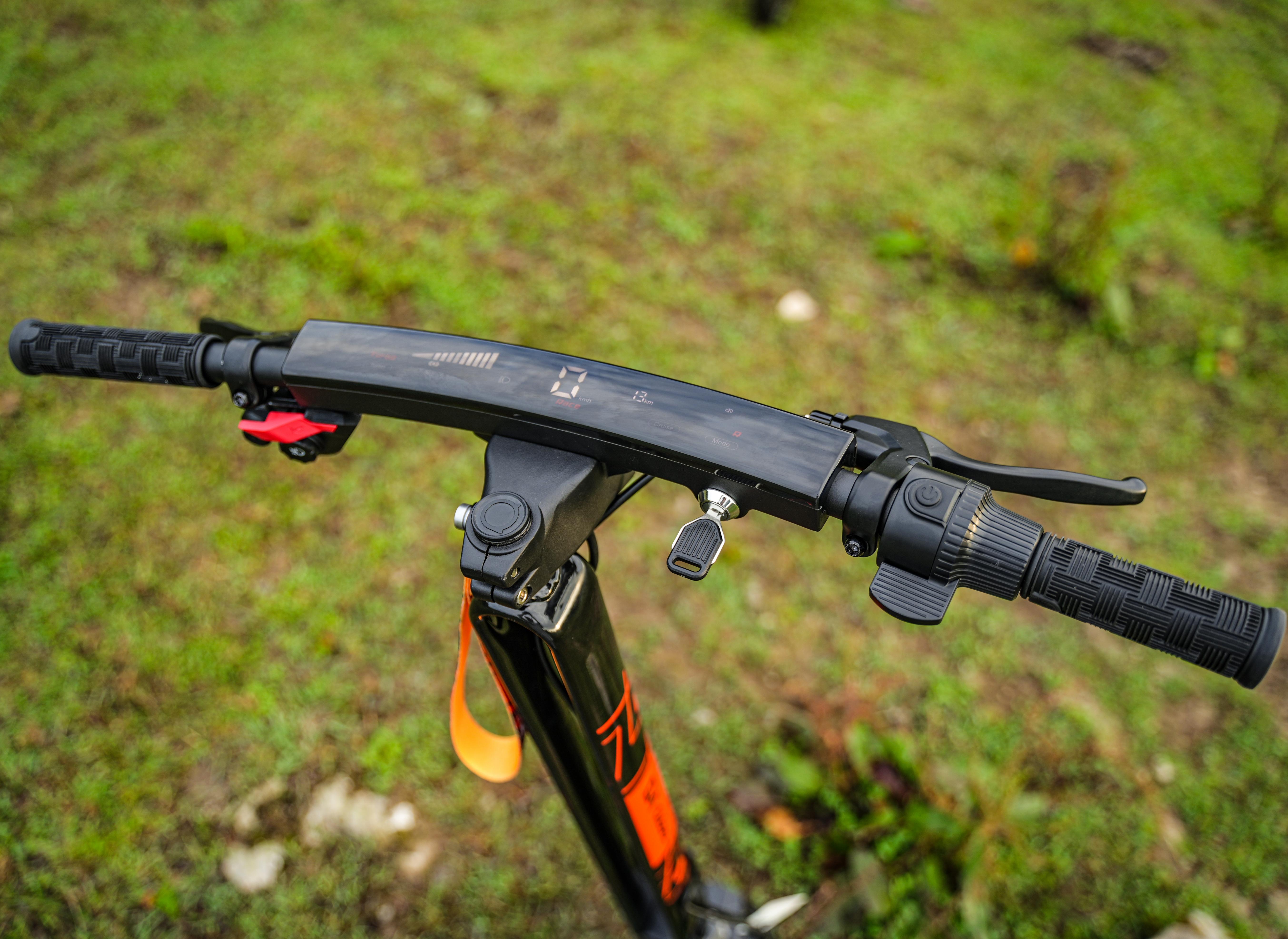KuKirin G4 Ultra Electric Scooter 70Km/h Max Speed, 60V 20Ah Battery,1000W*2 Dual Motor