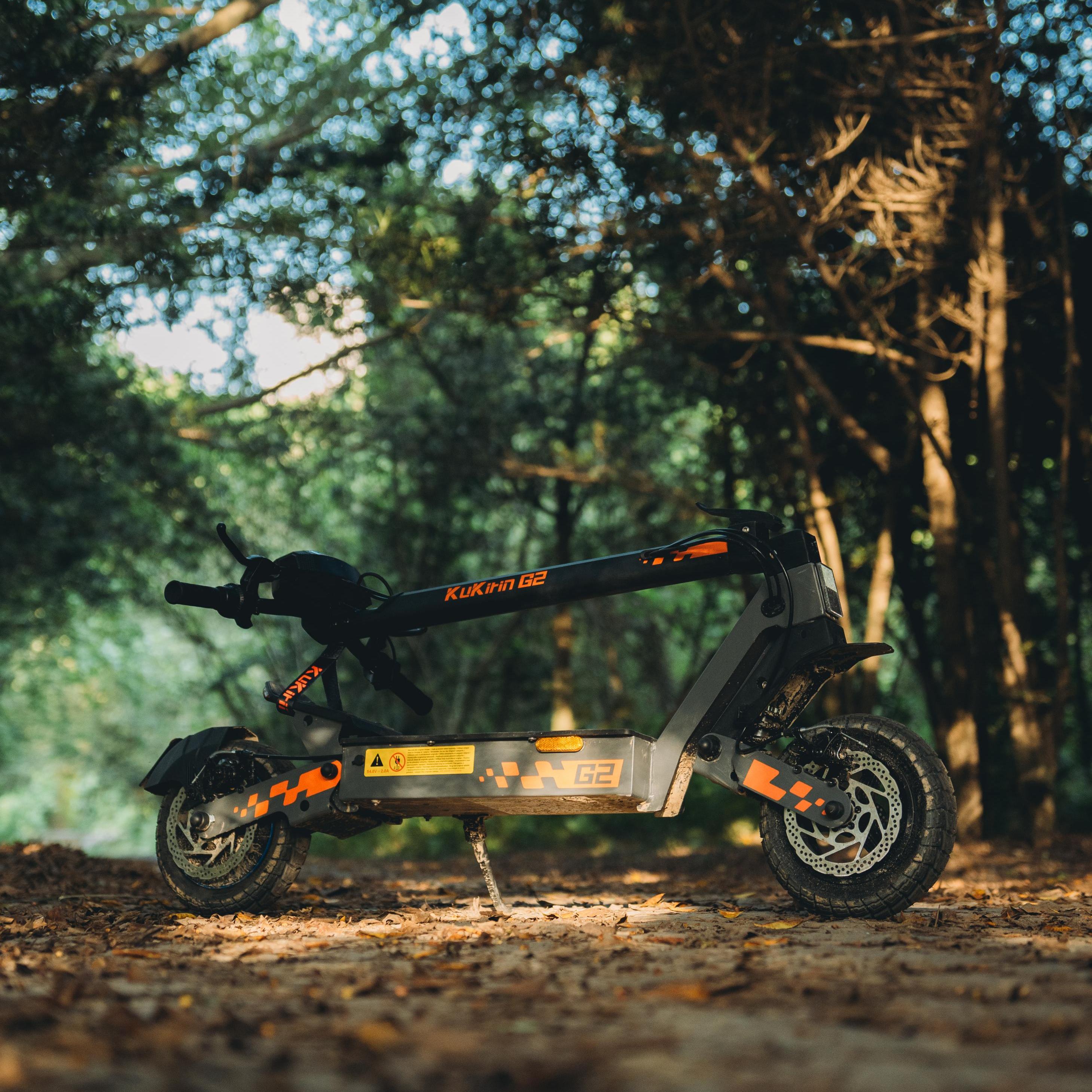 KuKirin G2 VMP Electric Scooter 48V 15Ah Battery 65Km Max Range 25Km/H Max Speed, 500W Brushless Motor