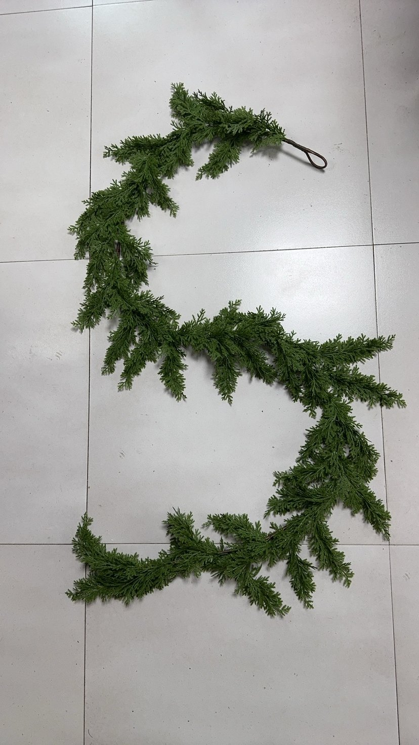 💥6 FT Artificial Cedar Garlands – Real Touch Winter Greenery