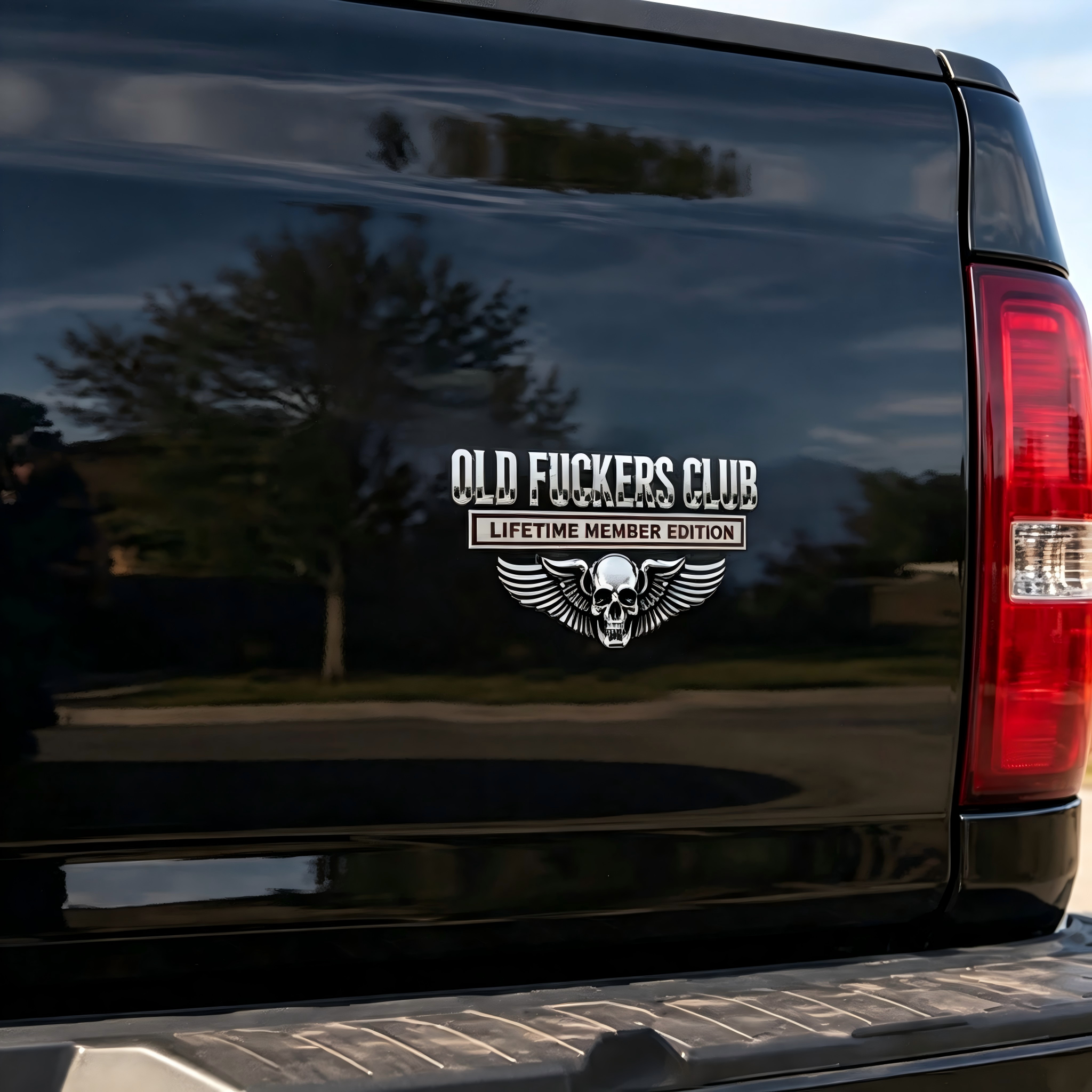 💀OLD F*CKERS CLUB Metal Car Emblem