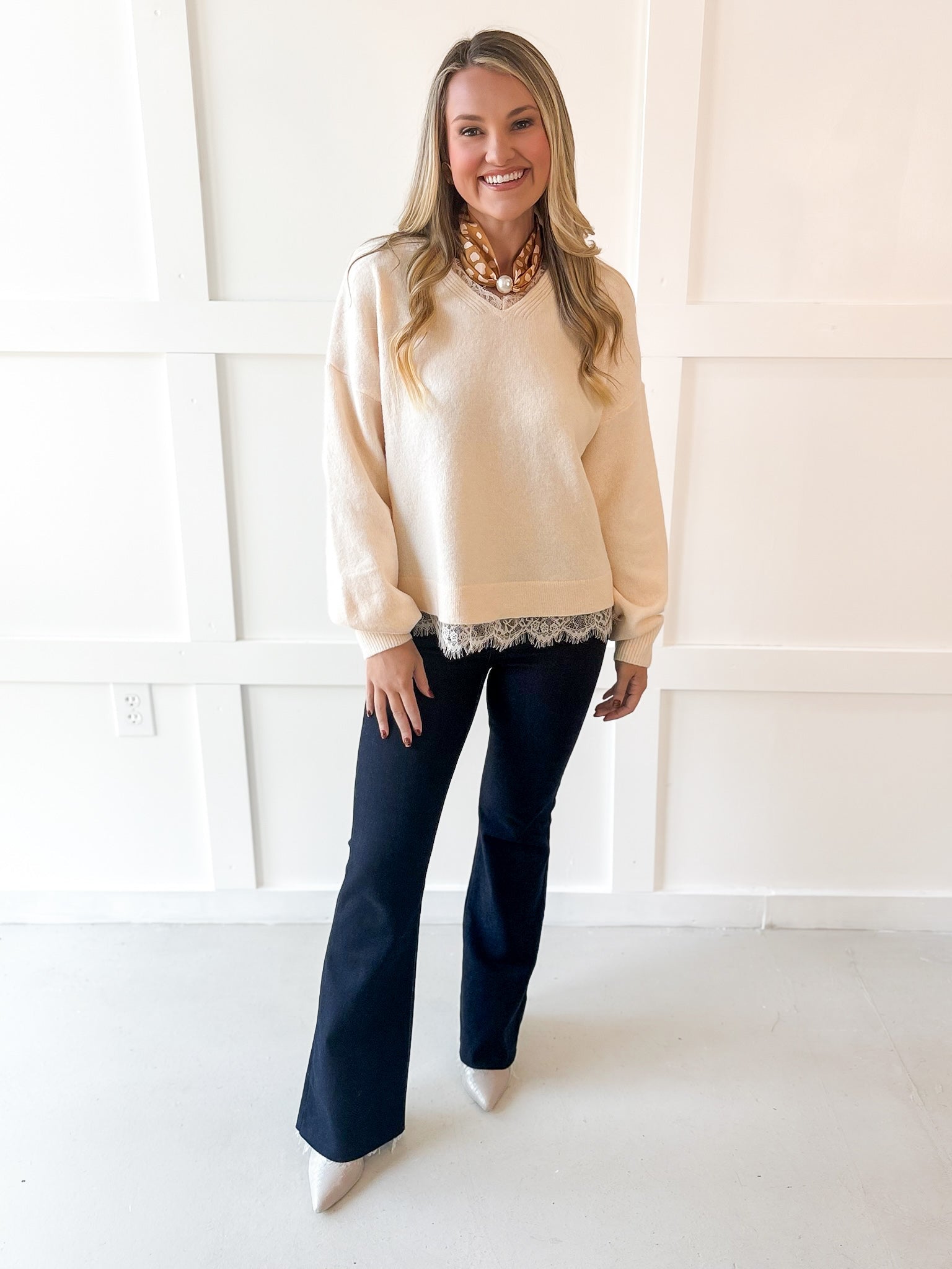 Oversized Accent Lace Sweater - Cream