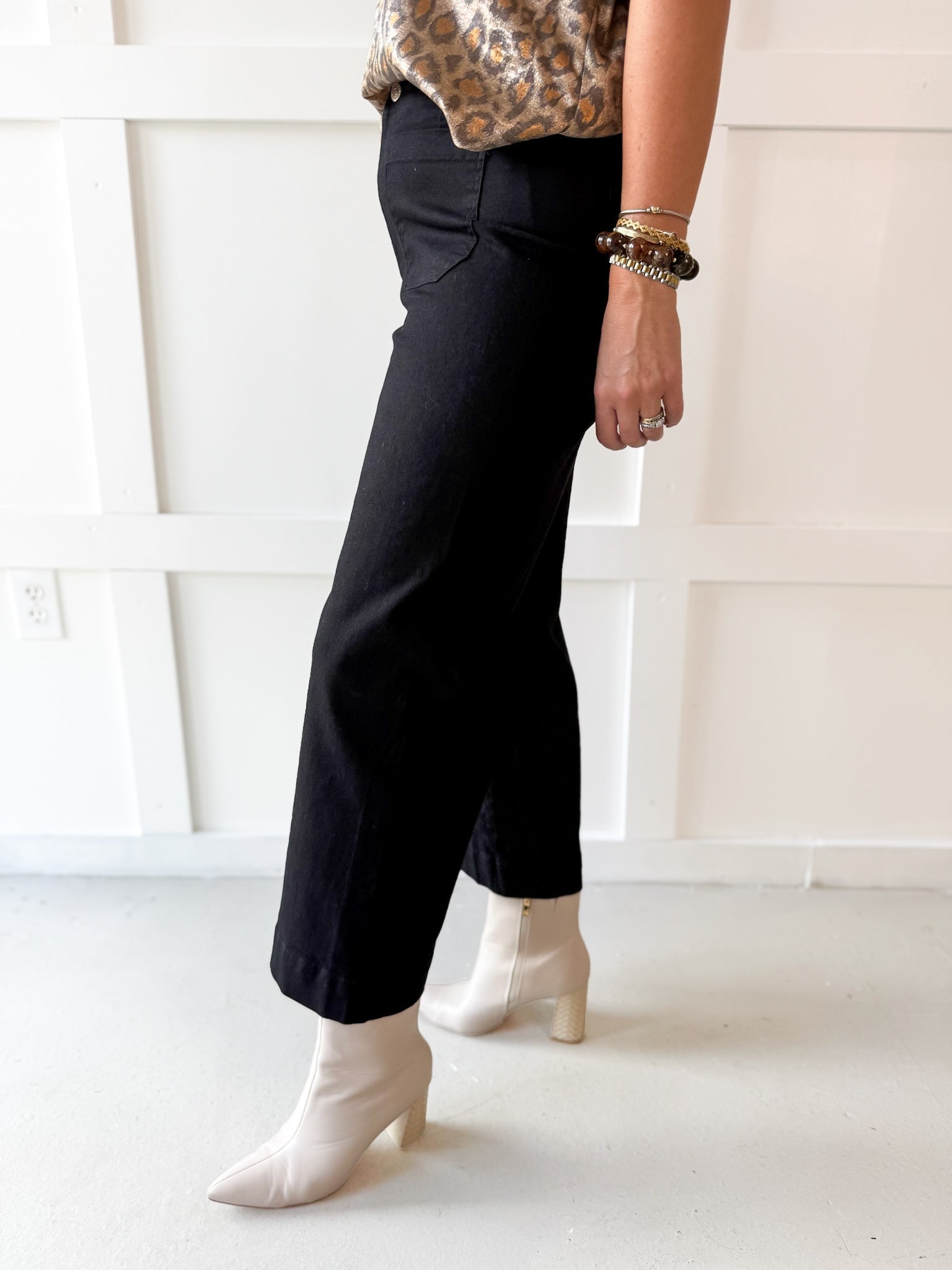 Soft Washed Wide Leg Pants - Black