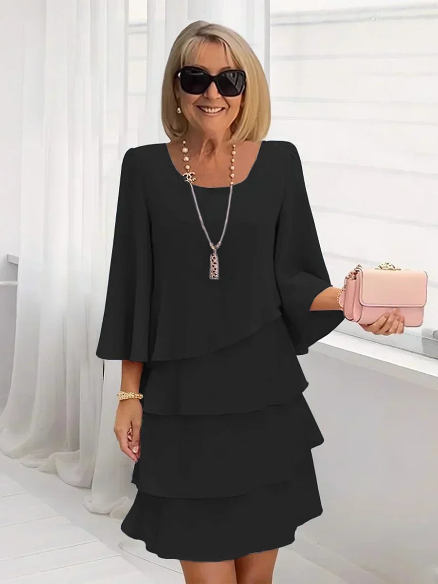 [The price returns to normal tomorrow.]Women's Tiered Ruffle Dress with Flared Sleeves