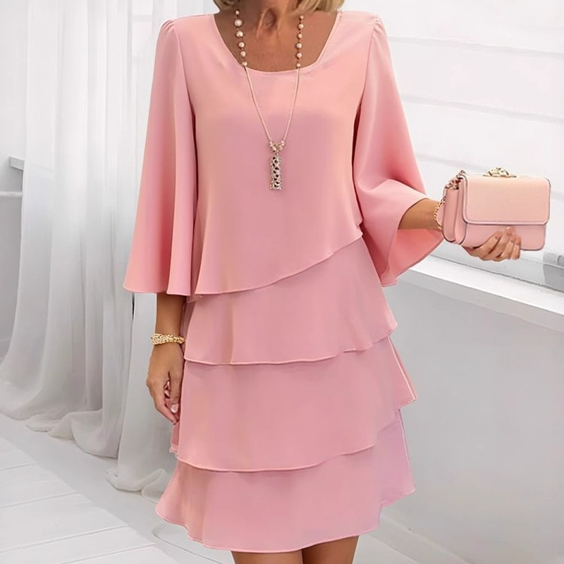 [The price returns to normal tomorrow.]Women's Tiered Ruffle Dress with Flared Sleeves