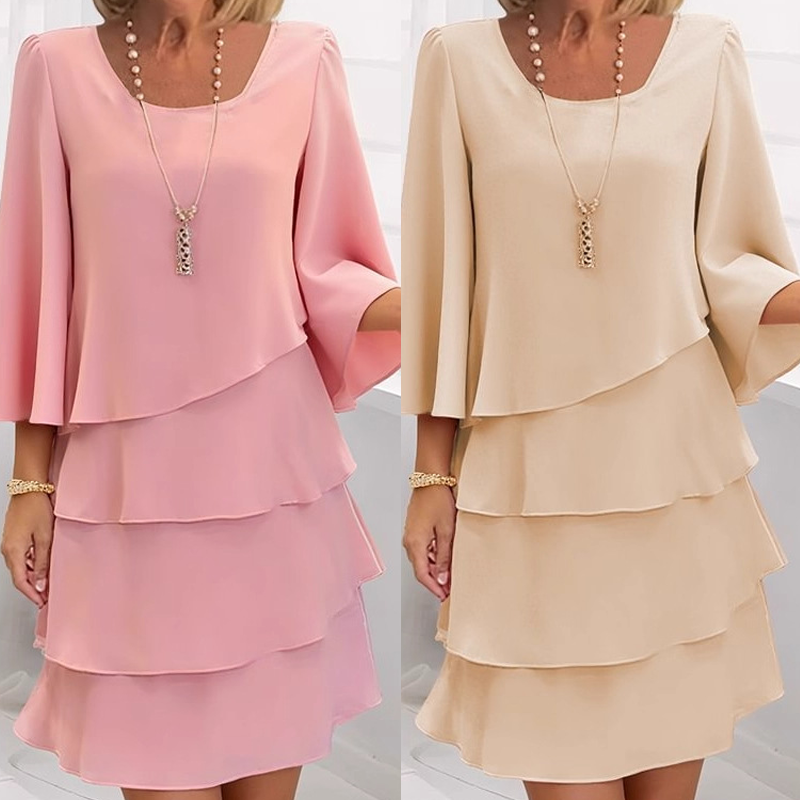 [The price returns to normal tomorrow.]Women's Tiered Ruffle Dress with Flared Sleeves